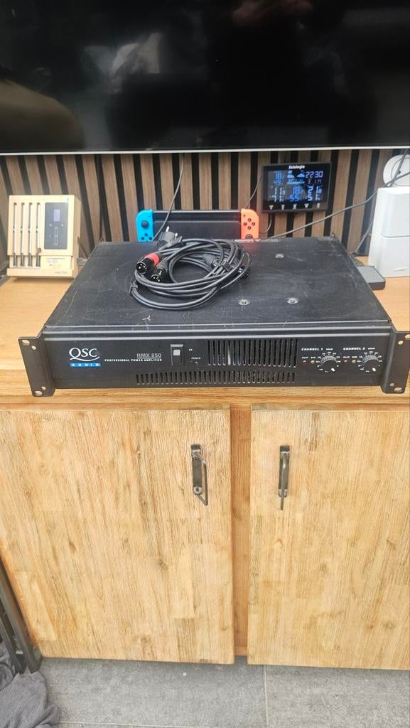 QSC RMX 850 Versterker - Professionele Power Amplifier, Ophalen of Verzenden, Gebruikt, Audio