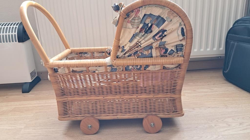 Rieten Poppenwagen, Ophalen of Verzenden