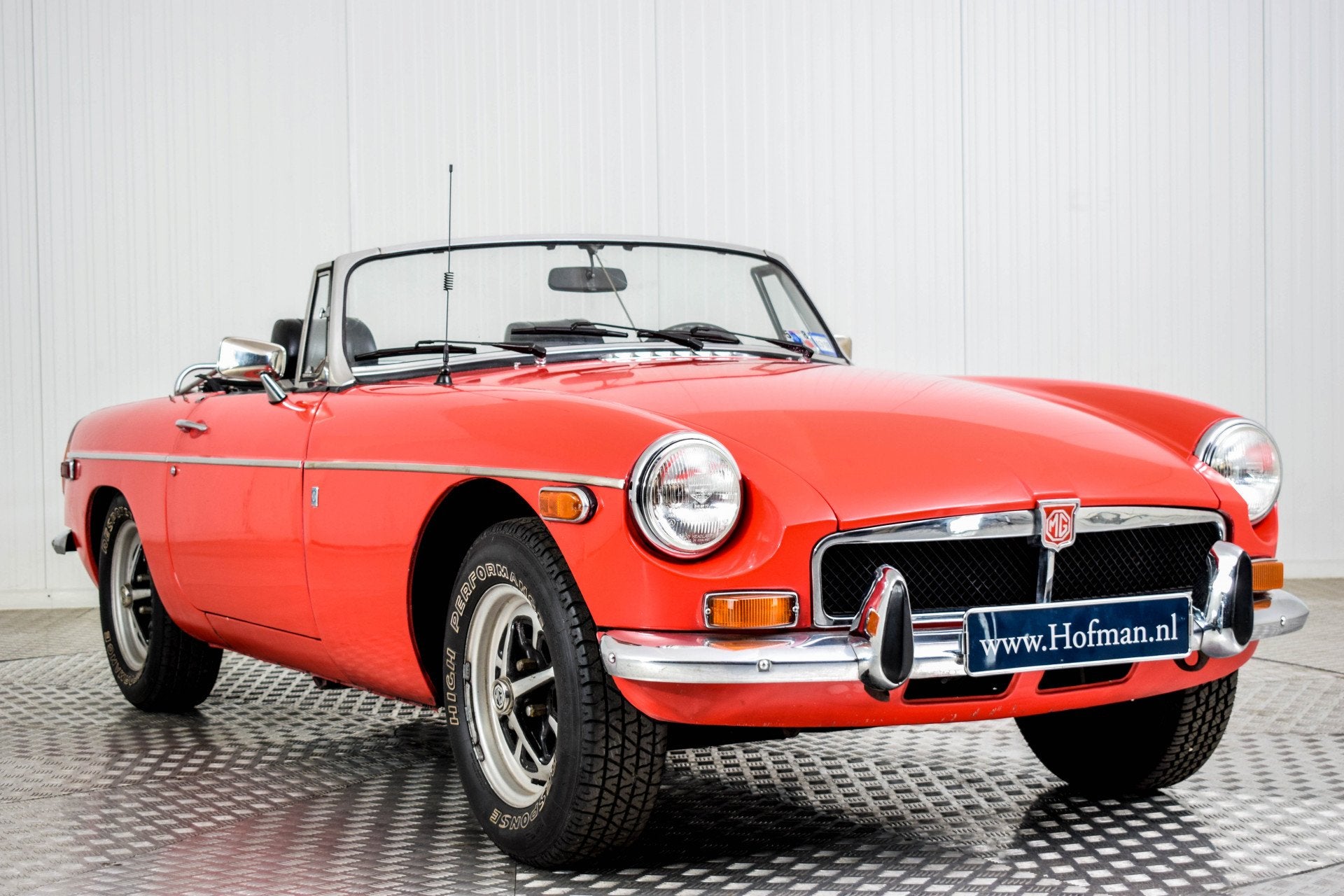 MG B MGB Roadster 1.8 (bj 1974), foto 8
