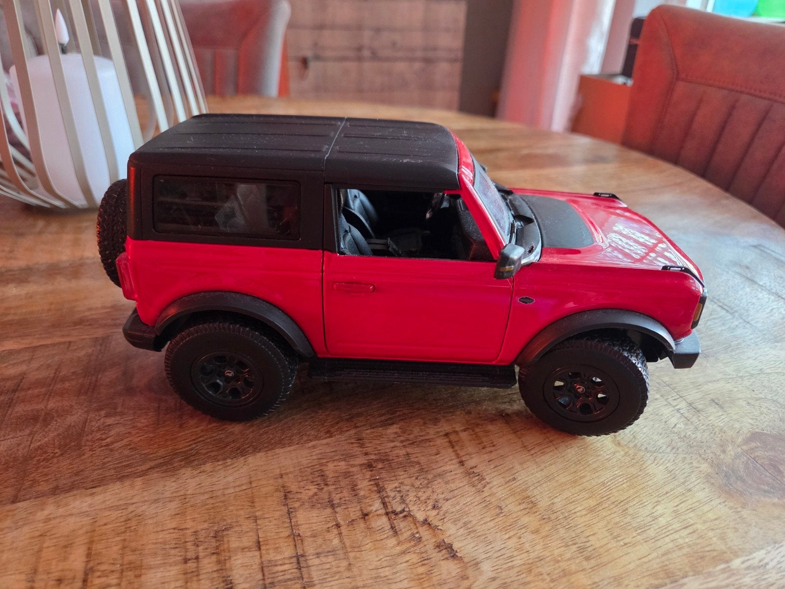 Ford Bronco Maisto schaal 1:18, Hobby en Vrije tijd, Modelauto's | 1:18, Ophalen of Verzenden, Zo goed als nieuw, Auto, Maisto