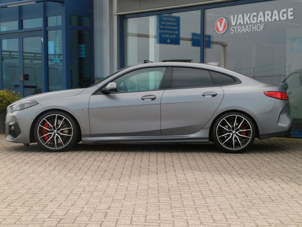 BMW 2 Serie Gran Coupé 220i, Mat Frozen grey / Harman Kardo, 1998 cc, Gebruikt, 4 cilinders, Met garantie (alle)