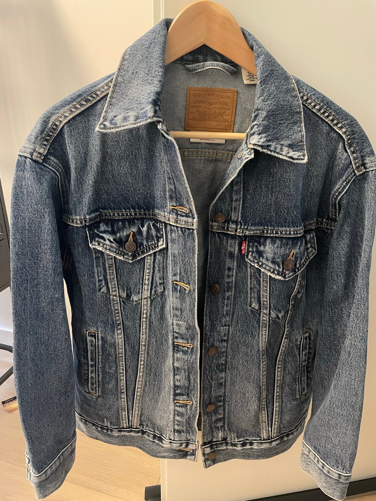 Levi's spijkerjasje - Vintage look, Ophalen, Zo goed als nieuw, Maat 34 (XS) of kleiner, Blauw