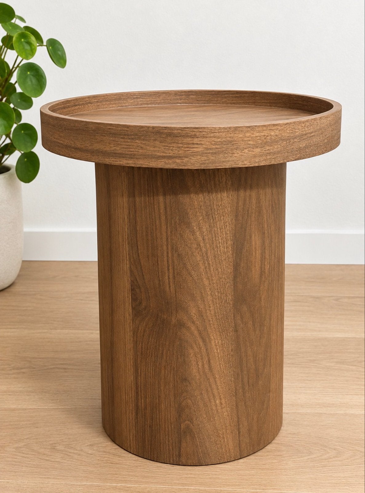 FonQ Brik Bijzettafel Ø 50 cm - Walnoot nieuw in verpakking, 45 tot 60 cm, Minder dan 55 cm, Rond, Nieuw