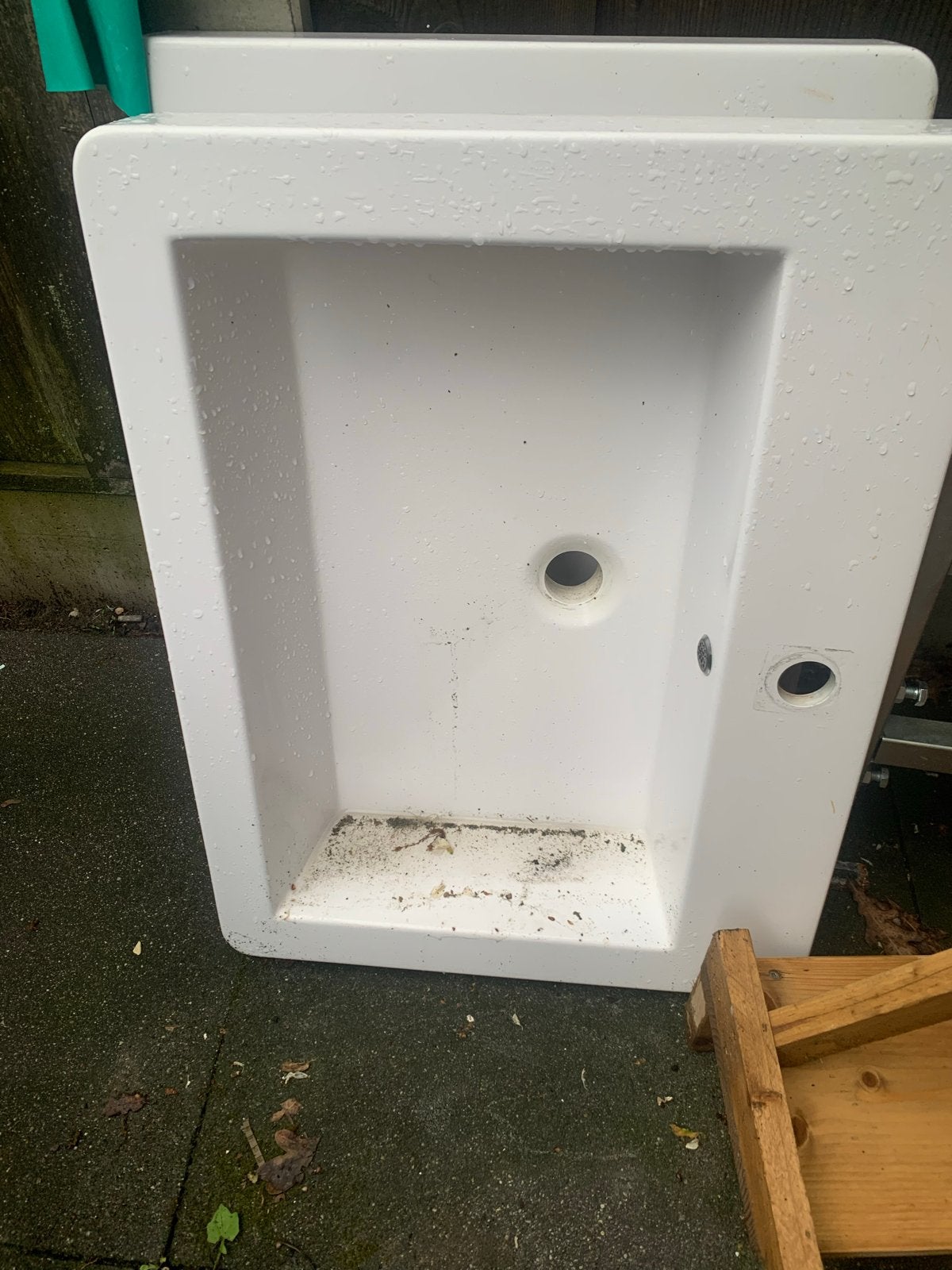 2 witte wastafels voor badkamer of toilet, Doe-het-zelf en Verbouw, Sanitair, Ophalen, Gebruikt, Wastafel