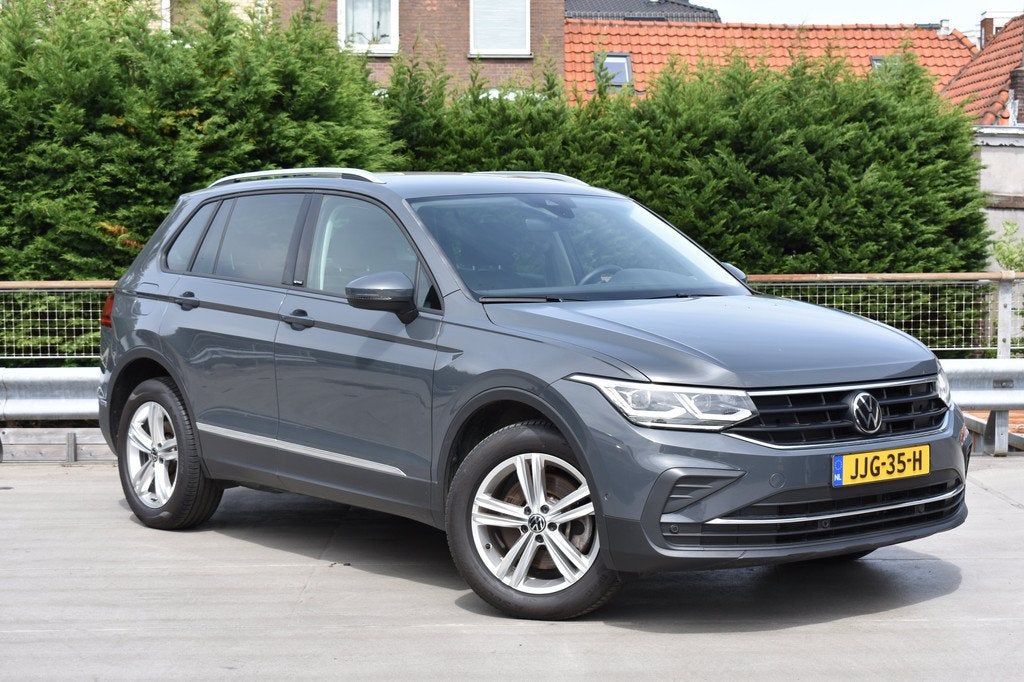 Volkswagen Tiguan 1.4 TSI eHybrid Business Plus PHEV, Auto's, Volkswagen, Euro 6, Hybride Elektrisch/Benzine, SUV of Terreinwagen