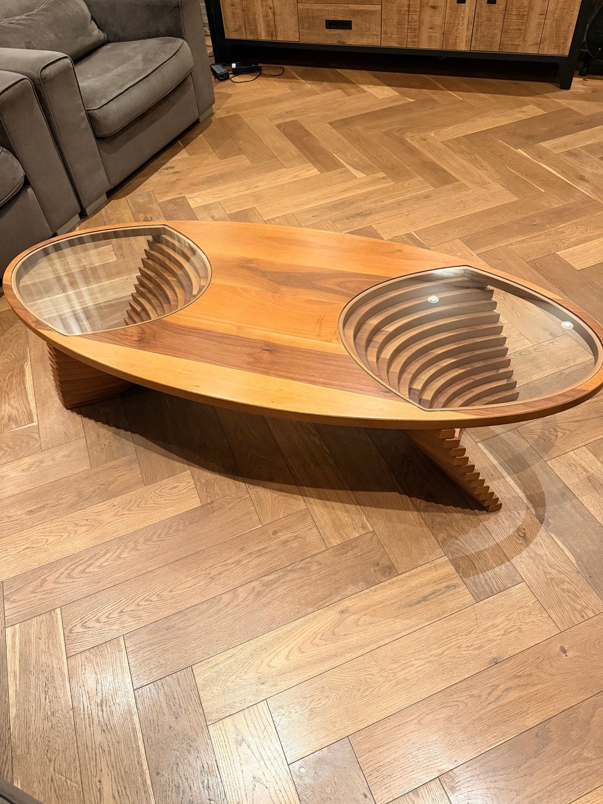 Ovale salontafel met glazen inzetstukken, Ophalen, Gebruikt, 100 tot 150 cm, 50 tot 100 cm