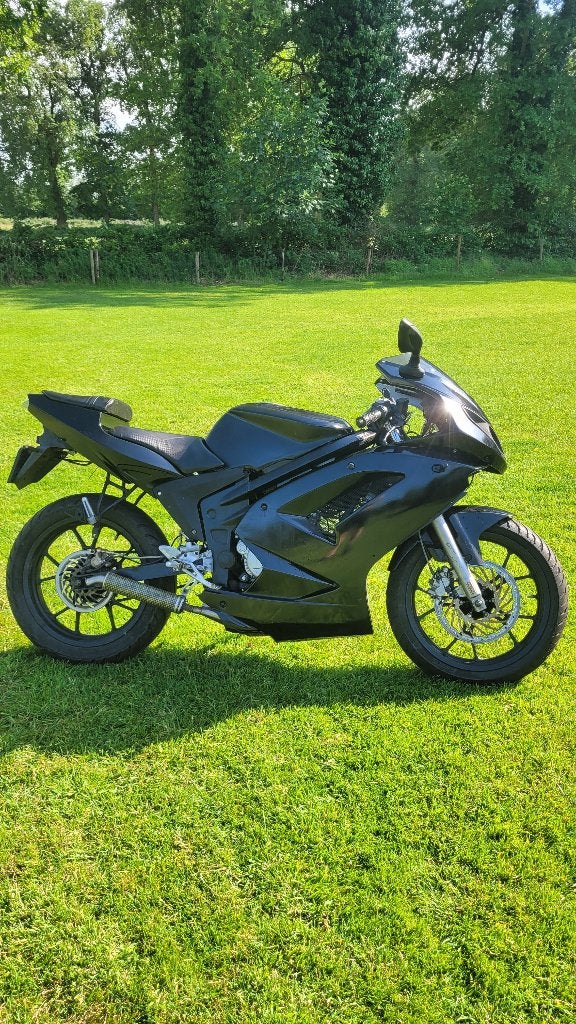 Rieju RS2 Matrix 77cc Stage 6 R/T HPC | MVT DD | Yasuni R3, Ophalen, 6 versnellingen, Maximaal 45 km/u, RIEJU