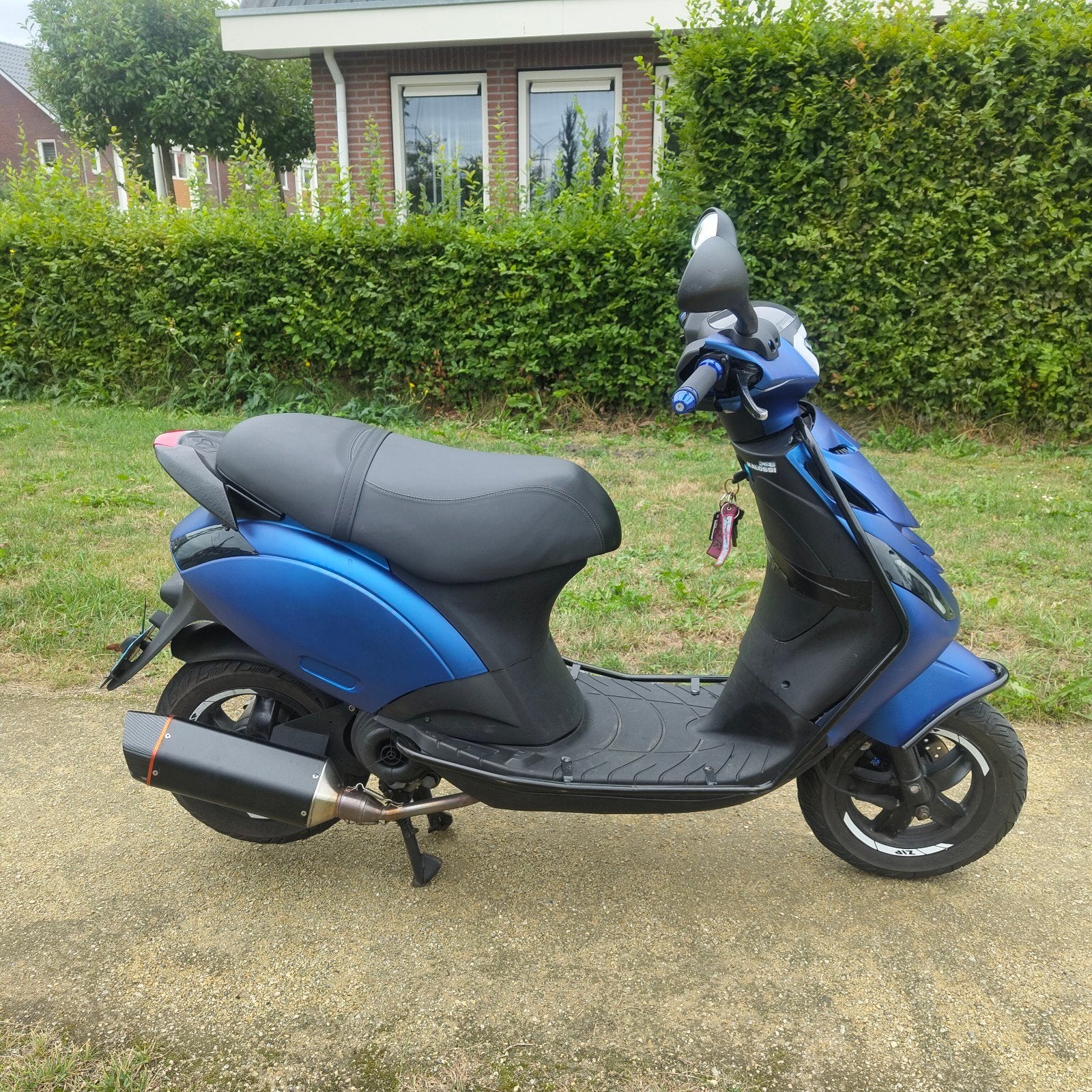 Piaggio Zip 2005 Full Option Malossi, Ophalen, Benzine, Zip