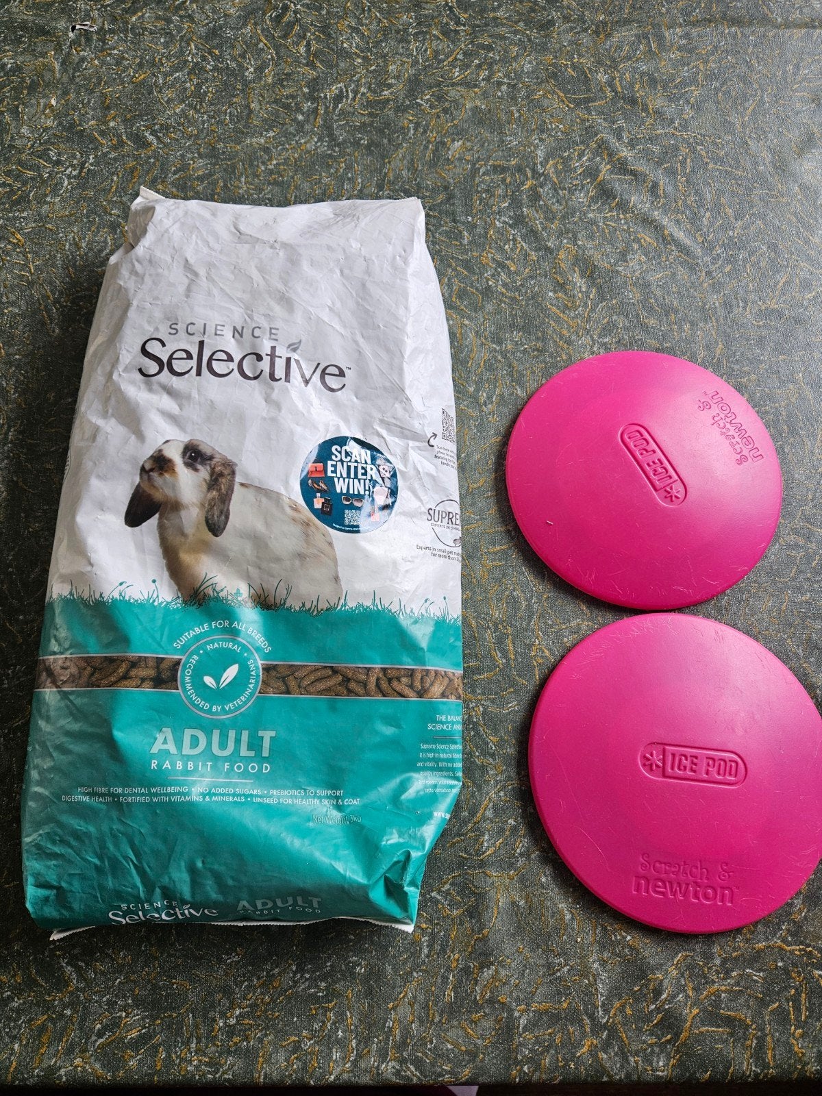 Selective konijnenvoer en 2 x ice pod, Dieren en Toebehoren, Ophalen of Verzenden
