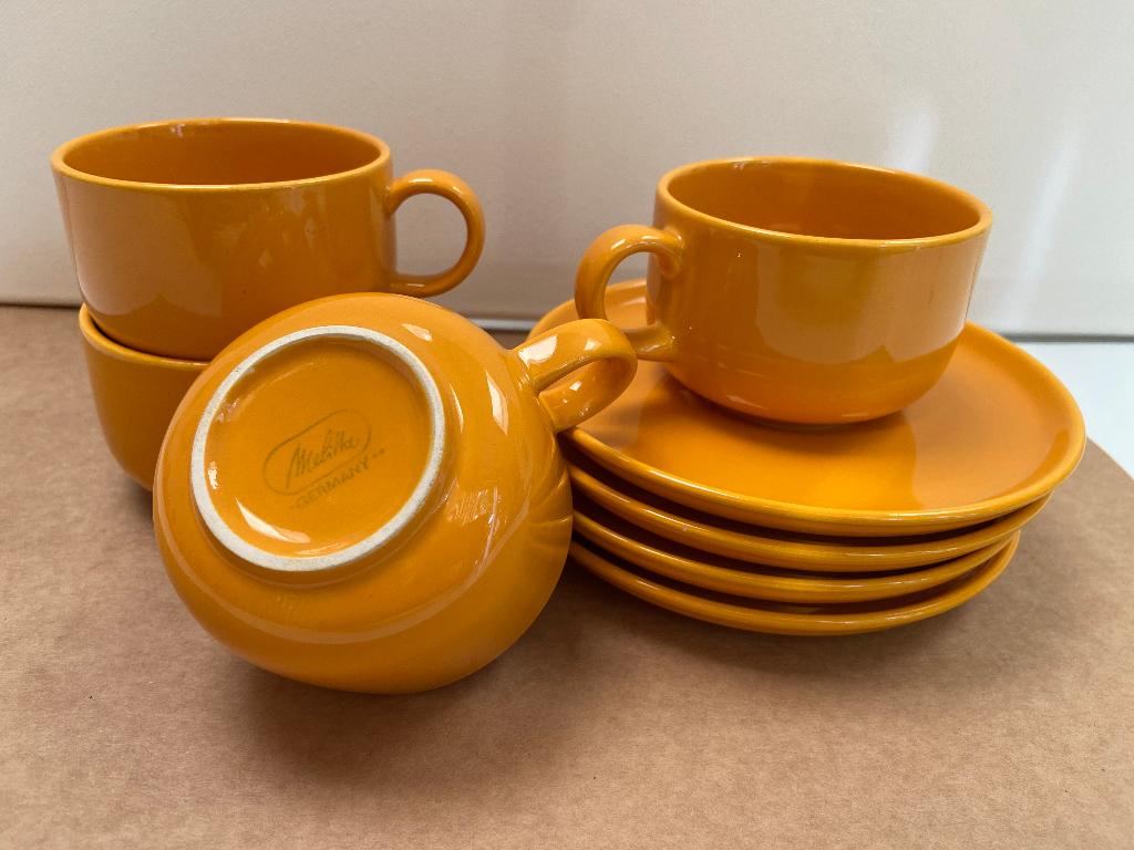 Vintage Melitta Kkoffiekopjes met schotel, Ophalen, Gebruikt, Overige stijlen, Kop(pen) en/of Schotel(s)