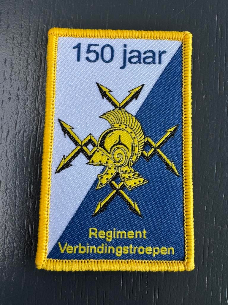 KL mouwembleem 150jaar Reg. Verbindingstroepen, Verzamelen, Militaria | Algemeen, Ophalen of Verzenden, Landmacht, Nederland, Embleem of Badge