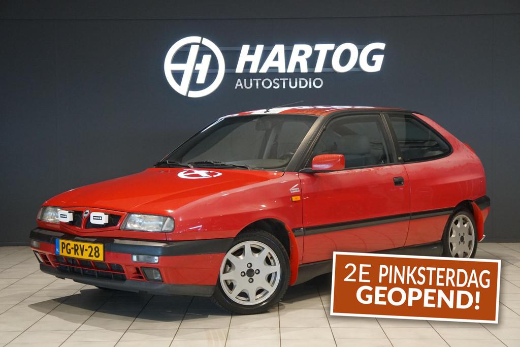 Lancia Delta HPE 2.0-16V 139 PK 3-DEURS ORIGINEEL NEDERLANDS, Auto's, Lancia, Voorwielaandrijving, Elektrische ramen, Stof, 4 cilinders