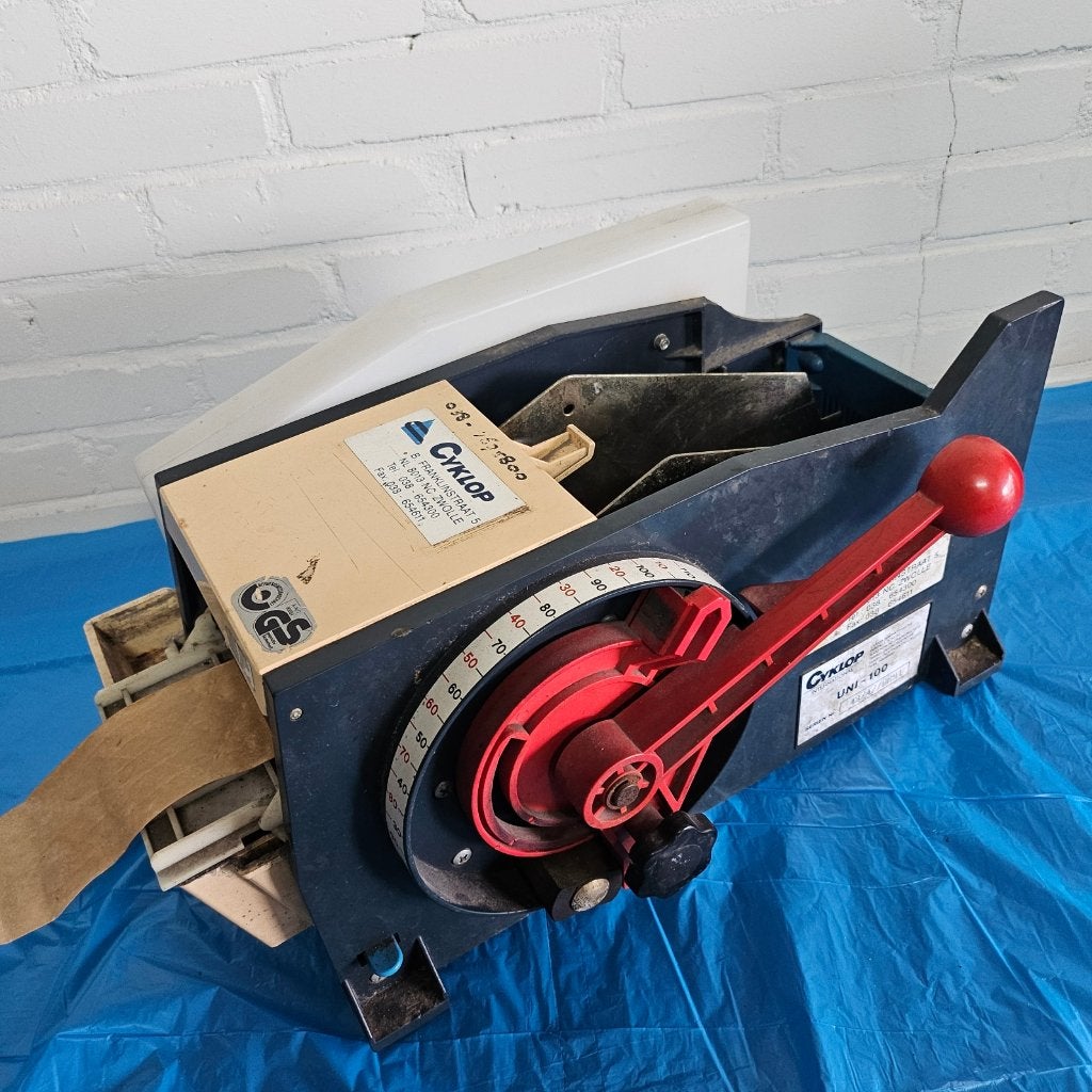 CYKLOP PLAKAPPARAAT + 6 ROLLEN OERSTERK GEWAPEND PLAKBAND, Gebruikt, Overige typen, Minder dan 35 cm, Minder dan 50 cm