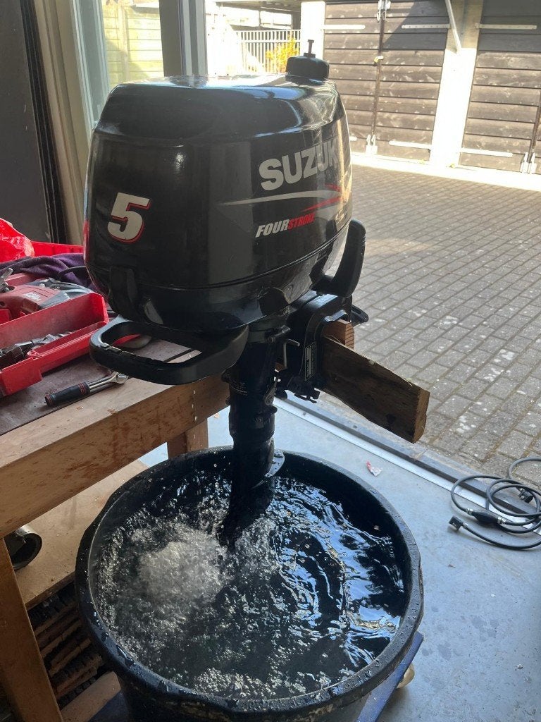 Suzuki DF5 5 PK viertakt, Watersport en Boten, Ophalen, Gebruikt, Motor en Techniek, Motorboot