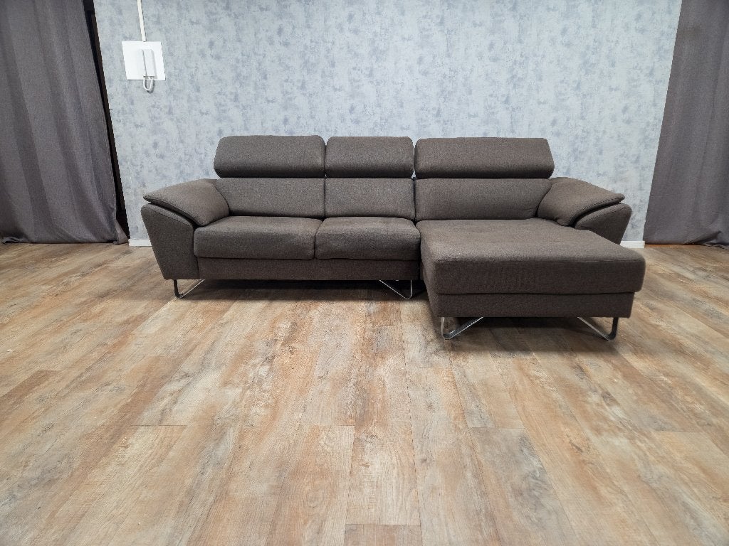 Mooi Taupe Bruin Hoekbank, Huis en Inrichting, Banken | Bankstellen, Info@banxtel.nl, Gebruikt, Hoekbank, Ophalen of Verzenden