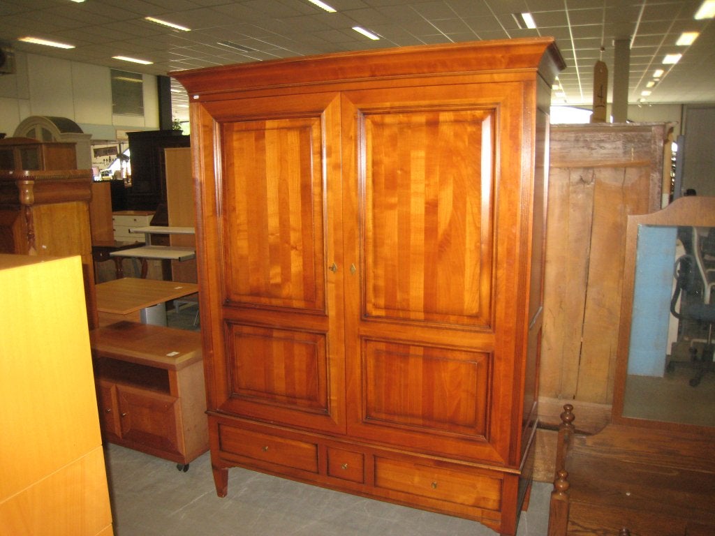 Nette kersenhouten woonkamerkast, hoog 193, breed 152,, Niet ingevuld, Gebruikt, Niet ingevuld, Niet ingevuld