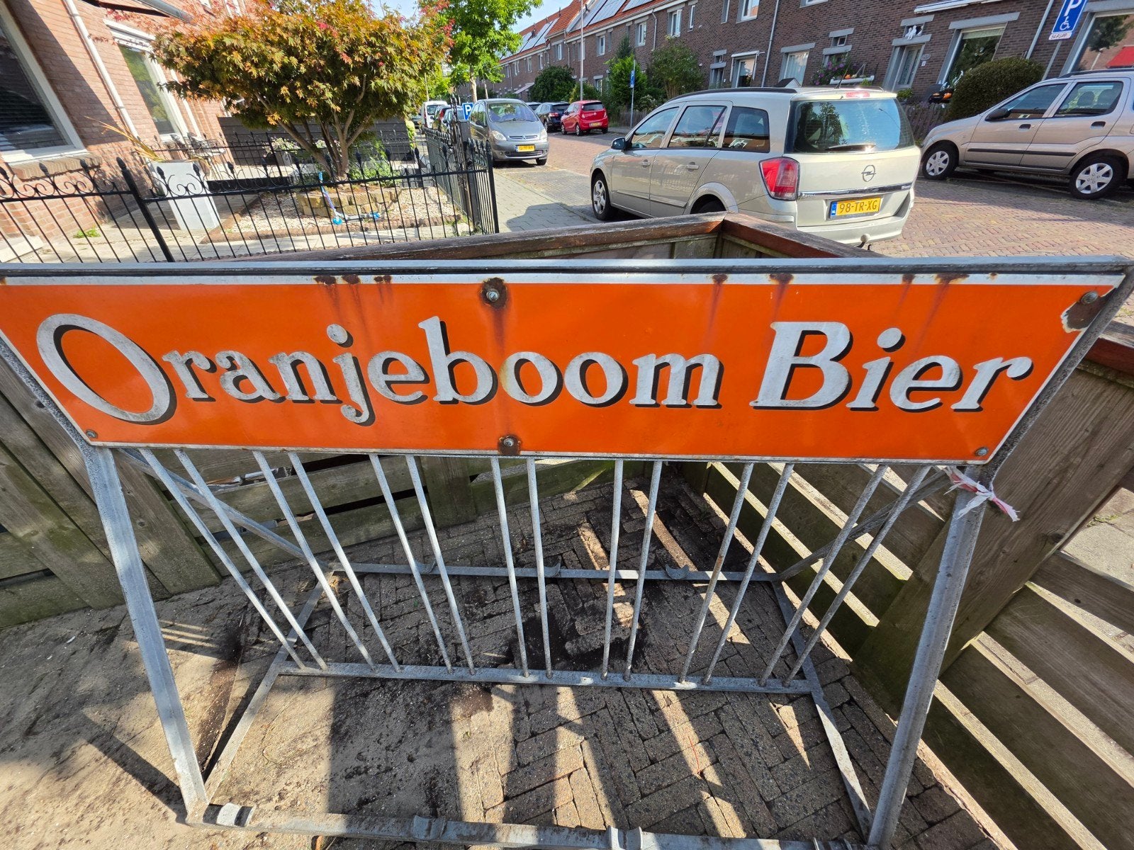 Oranjeboom Bier Reclamebord - Vintage Fietsenrek, Ophalen, Gebruikt, Reclamebord, Plaat of Schild, Oranjeboom