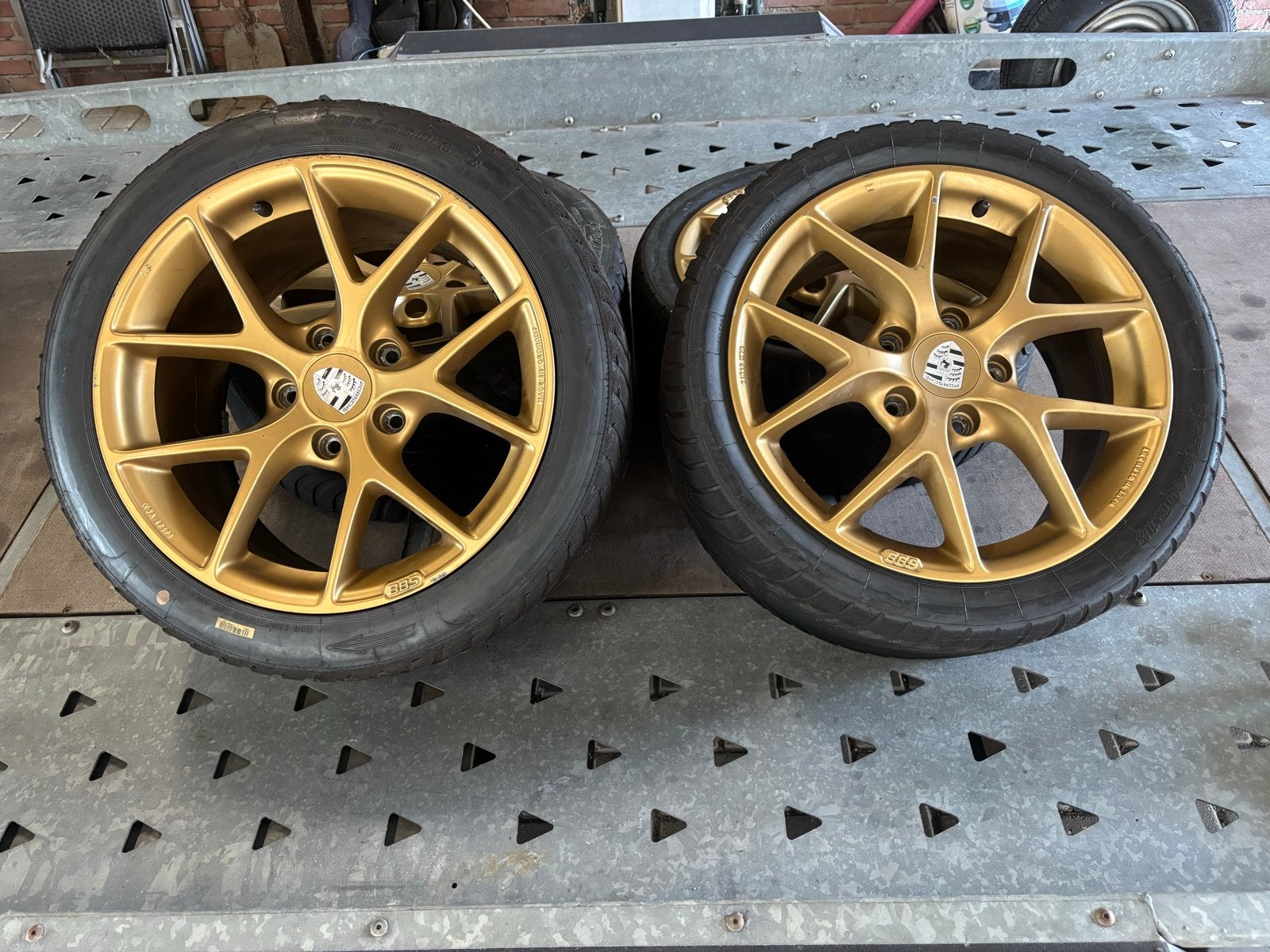 Porsche BBS Velgen met Goodyear semislicks 18 inch, Auto-onderdelen, Ophalen, 18 inch, Gebruikt, Banden en Velgen