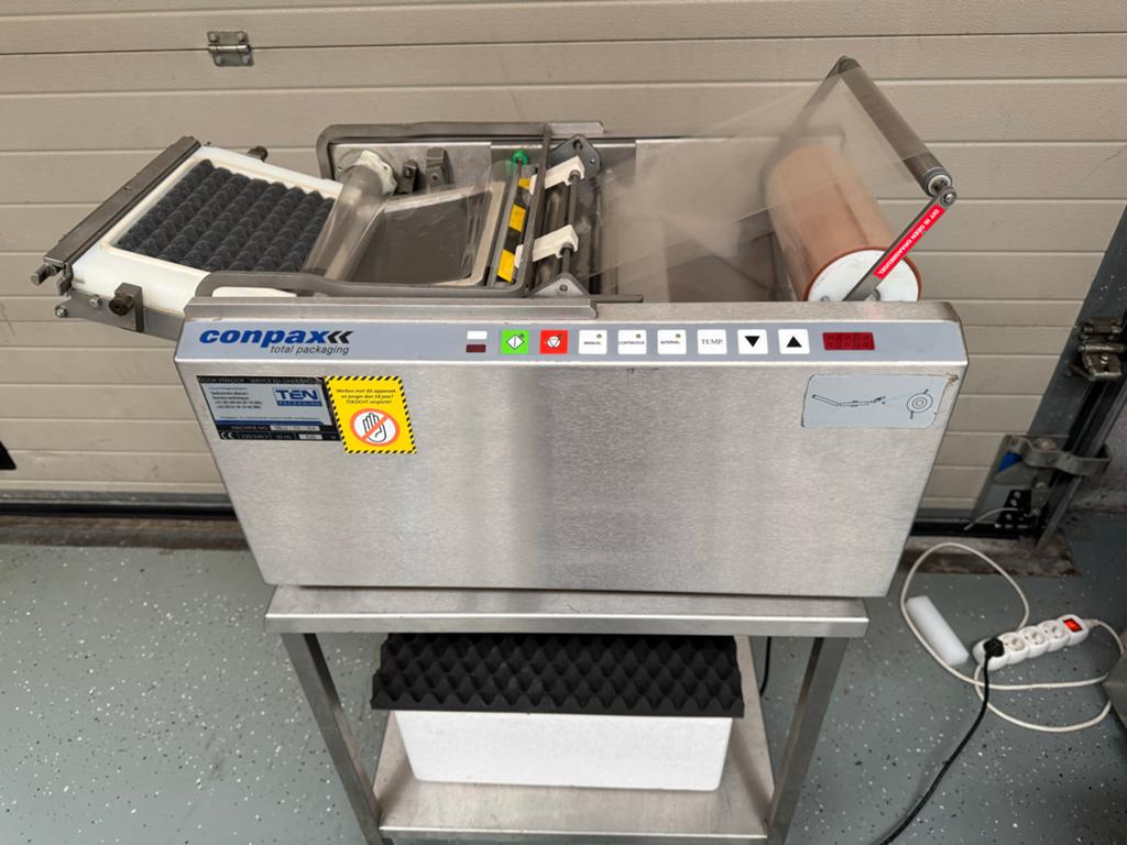 Inpak machine Conpax semi automatisch €250, Ophalen