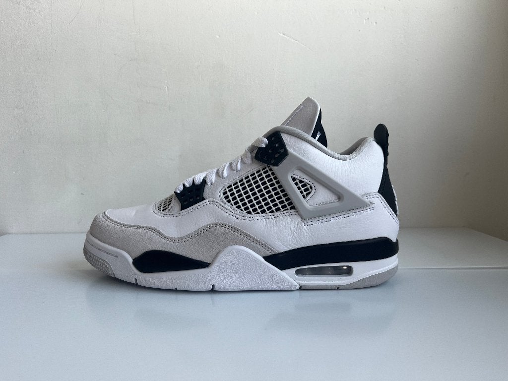 Nike Air Jordan 4 Retro Military Black NIEUW!, Kleding | Heren, Ophalen, Wit, Nike, Nieuw