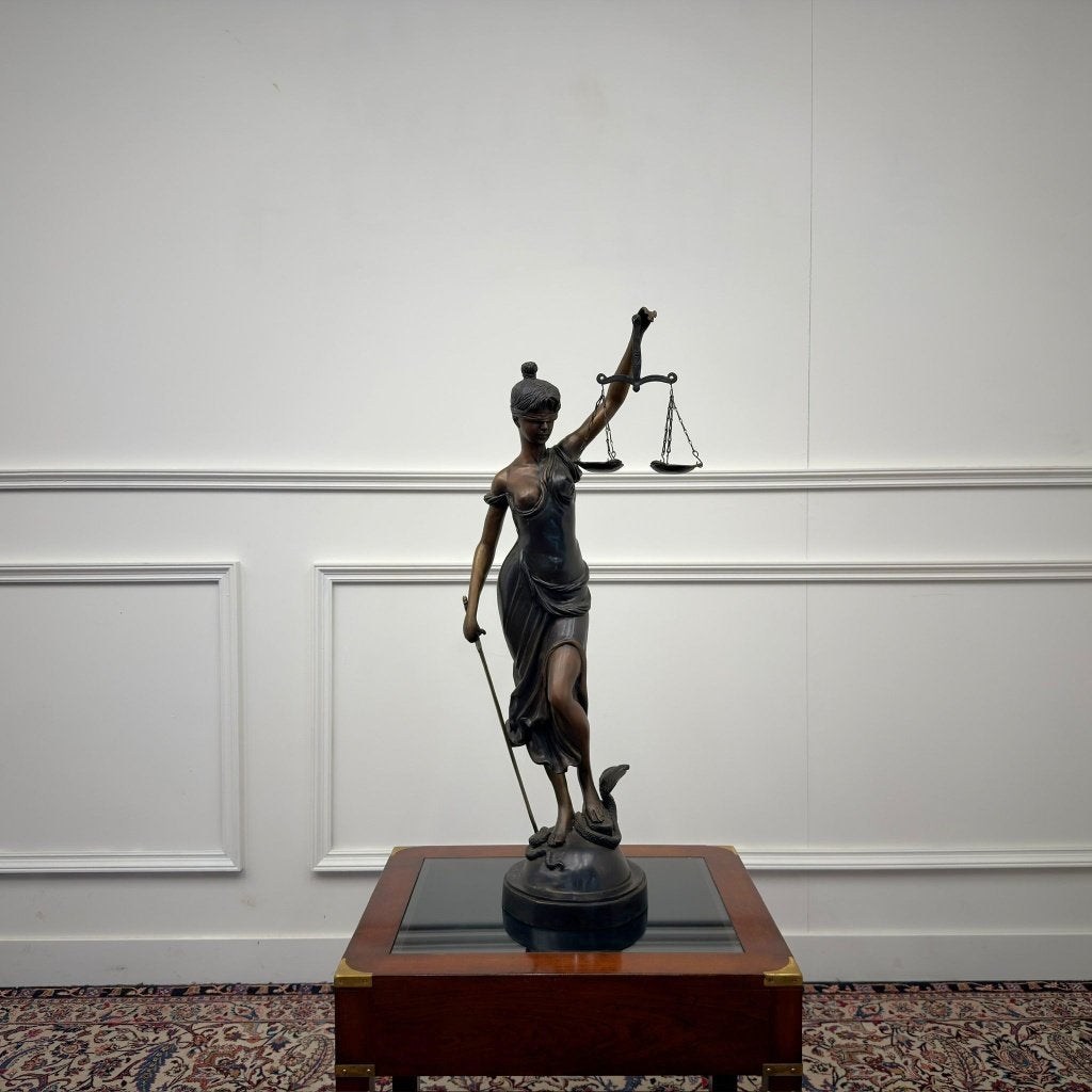 Bronzen Beeld Vrouwe Justitia / Lady Justice, Ophalen