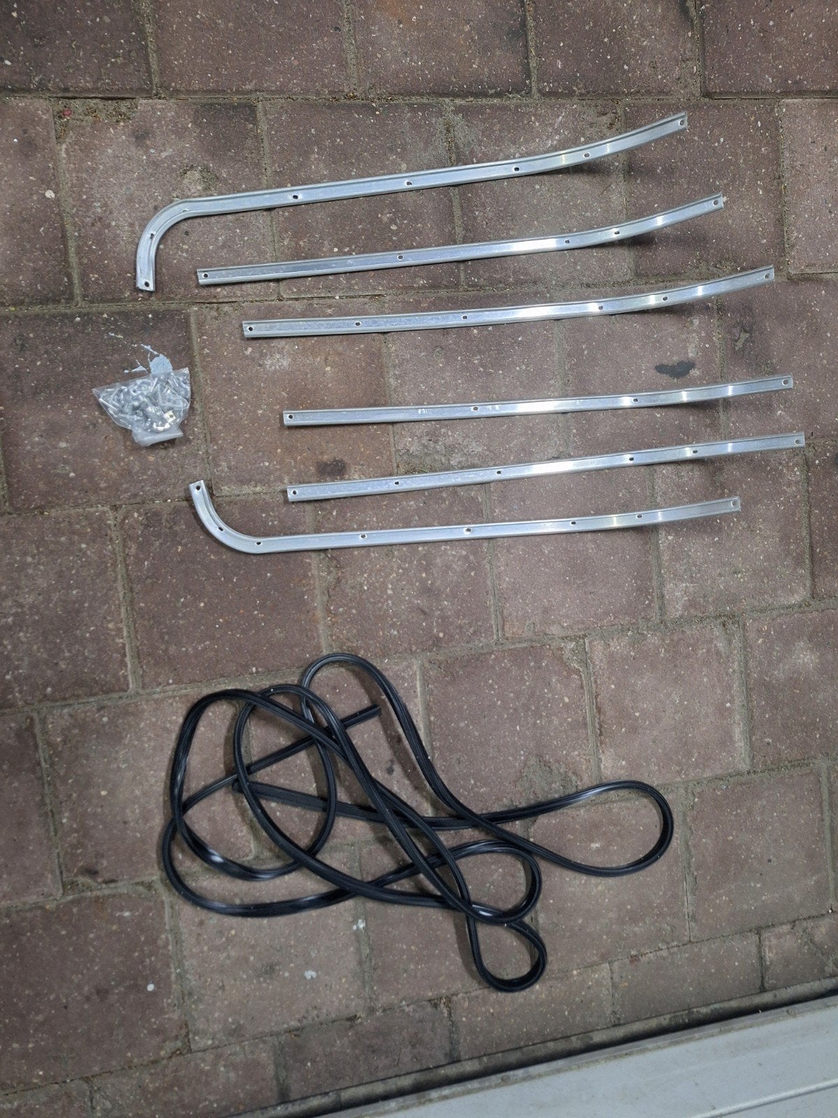 Nieuwe onderdelen voor een oldtimer Verspa, Ophalen of Verzenden
