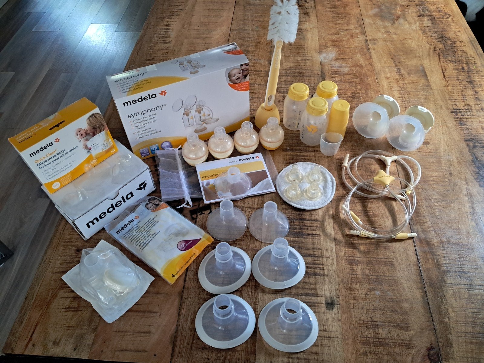 Medela Symphony Double Pump set systeem met veel extra's, Ophalen, Medela, Borstkolf, Zo goed als nieuw