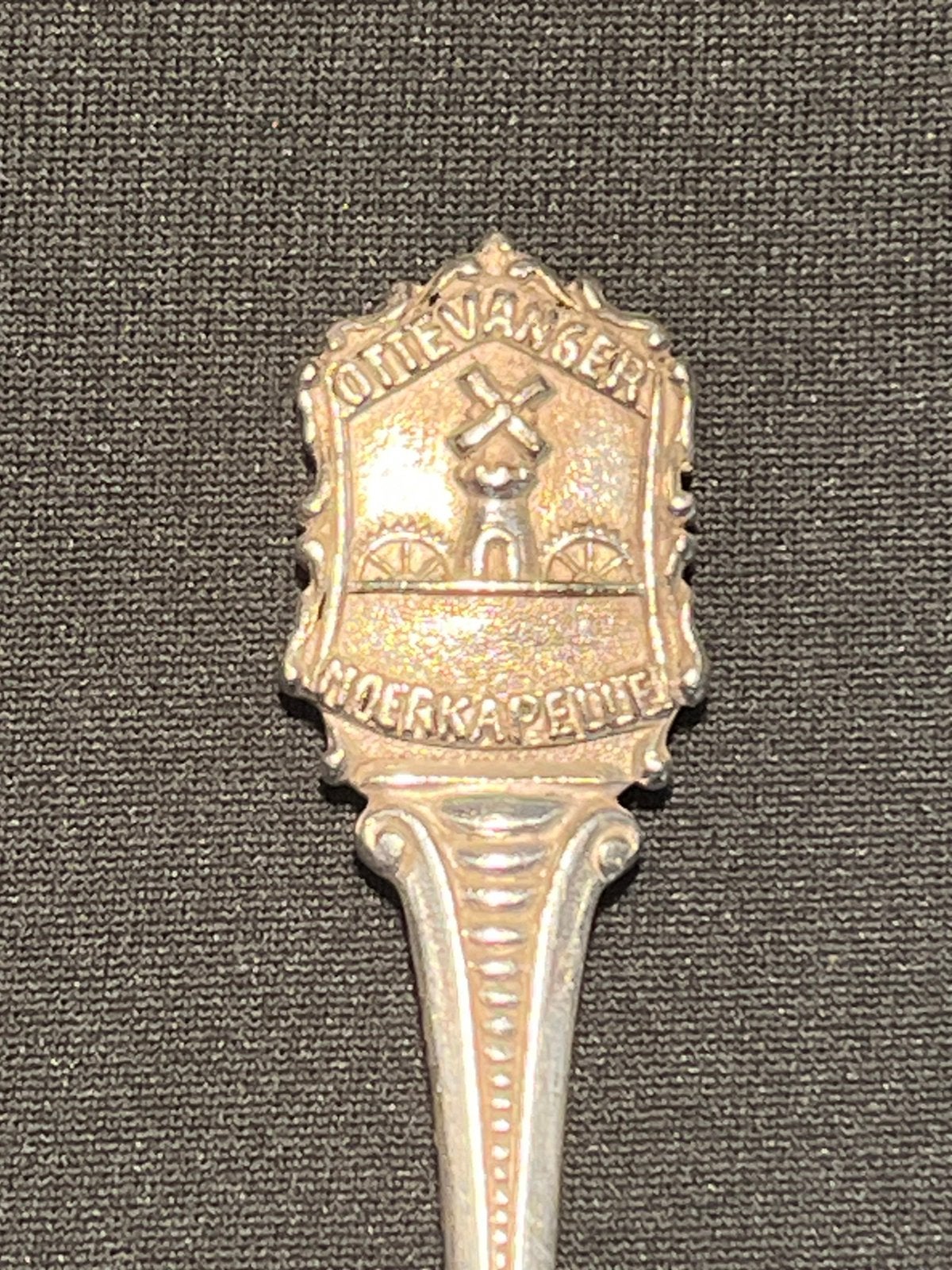 Lepeltje Ottevanger Moerkapelle., Verzamelen, Overige Verzamelen, Ophalen of Verzenden, Zo goed als nieuw