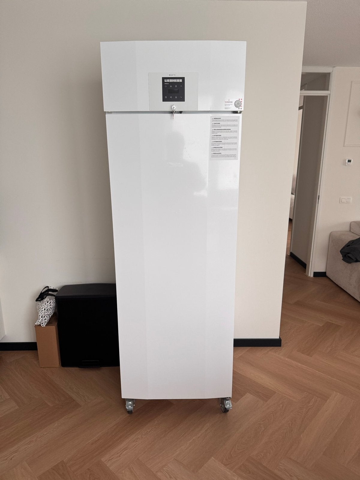 Liebherr medische koelkast. Capaciteit 430L, 200 liter of meer, 60 cm of meer, Zonder vriesvak, Gebruikt