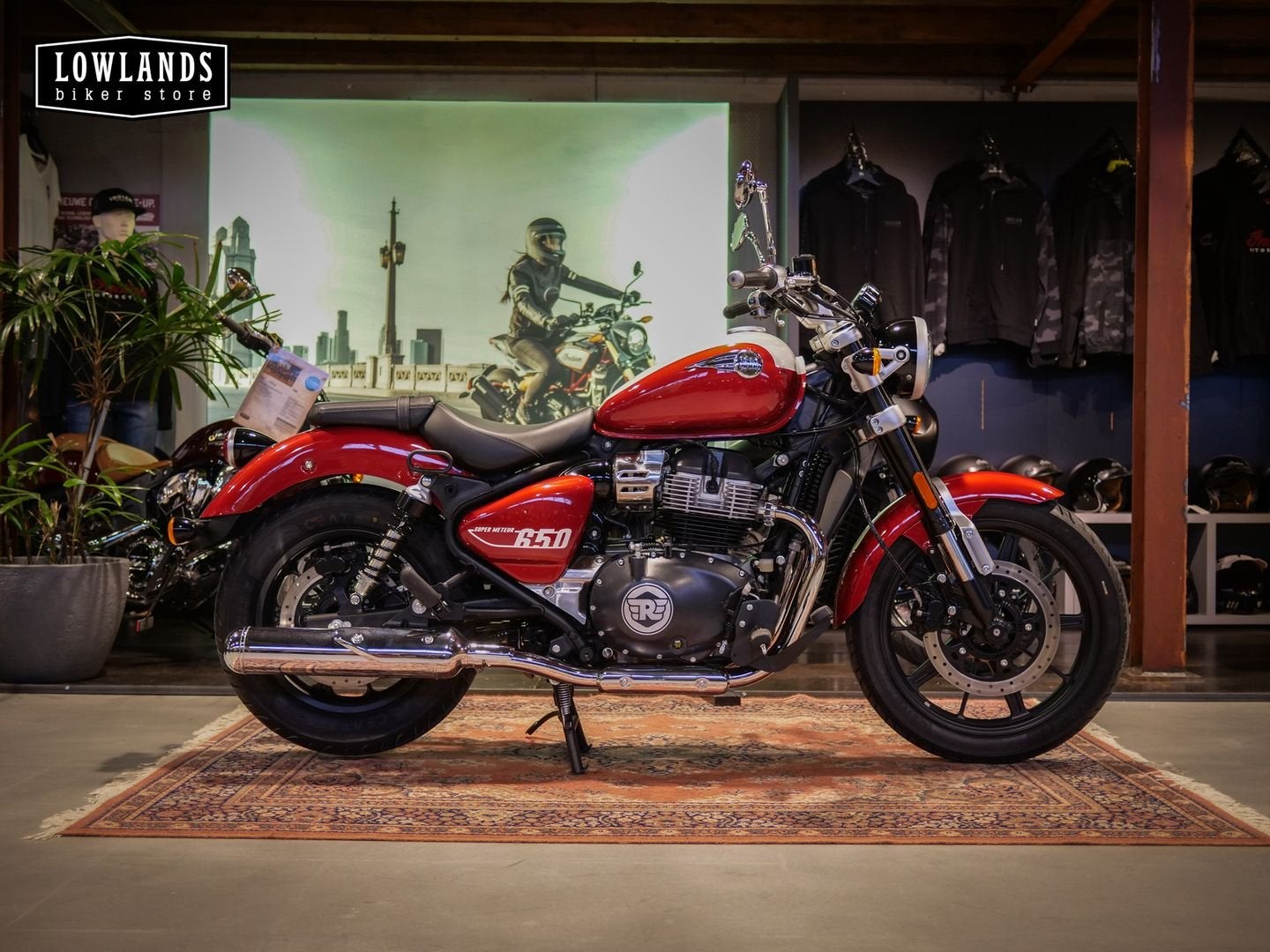 ROYAL ENFIELD SUPER METEOR 650 (2026), Motoren, Motoren | Royal Enfield, Bedrijf, Overig, 12 t/m 35 kW, Minimaal motorrijbewijs A2