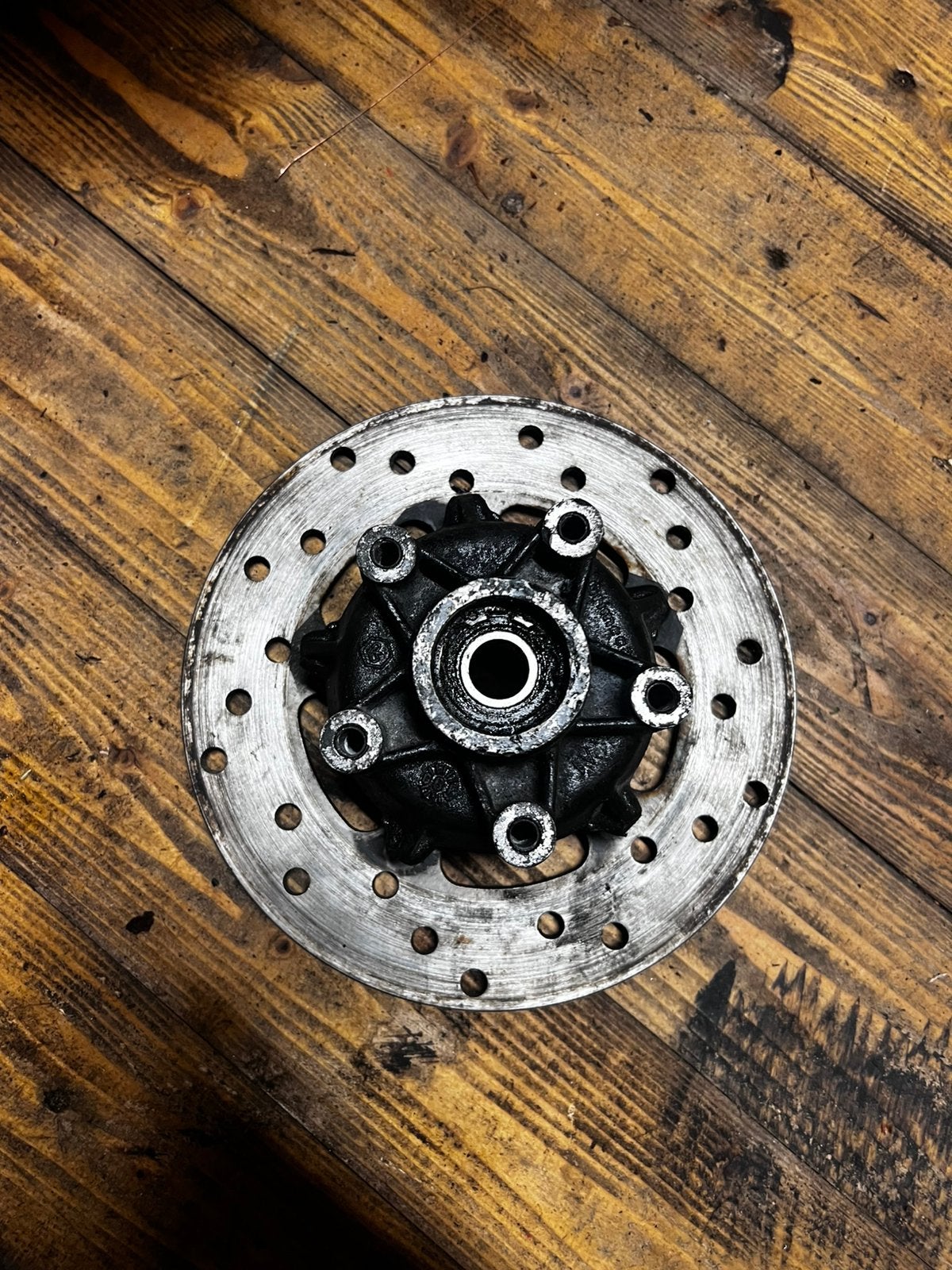 Vespa wiel naaf voor vespa mono voor vork, Ophalen of Verzenden, Overige typen, Vespa