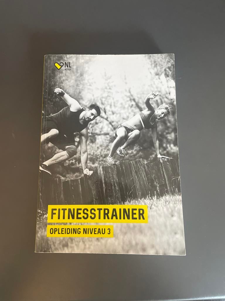 Fitnesstrainer Opleiding Niveau 3, Boeken, Ophalen of Verzenden, Gelezen, MBO