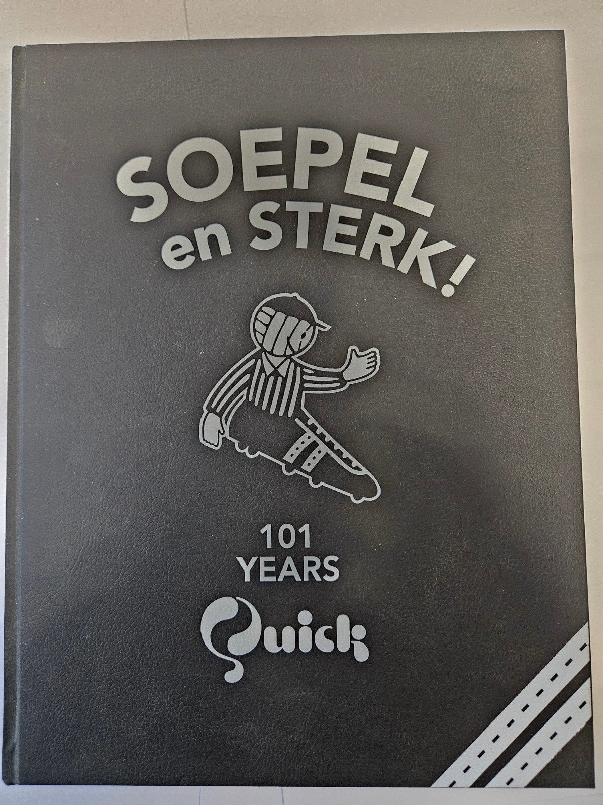 Soepel en Sterk - 101 Years - Quick, Ophalen of Verzenden, Zo goed als nieuw