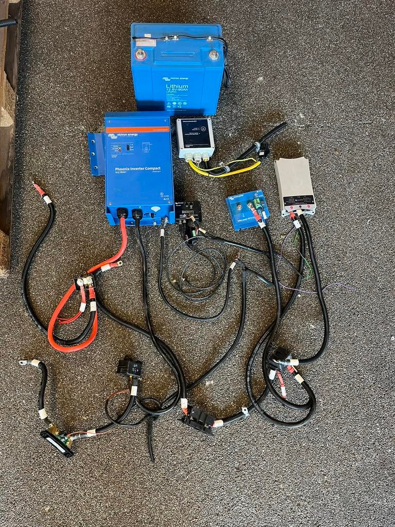 Victron Phoenix omvormer set / 12v / 1600w, Ophalen of Verzenden, Gebruikt