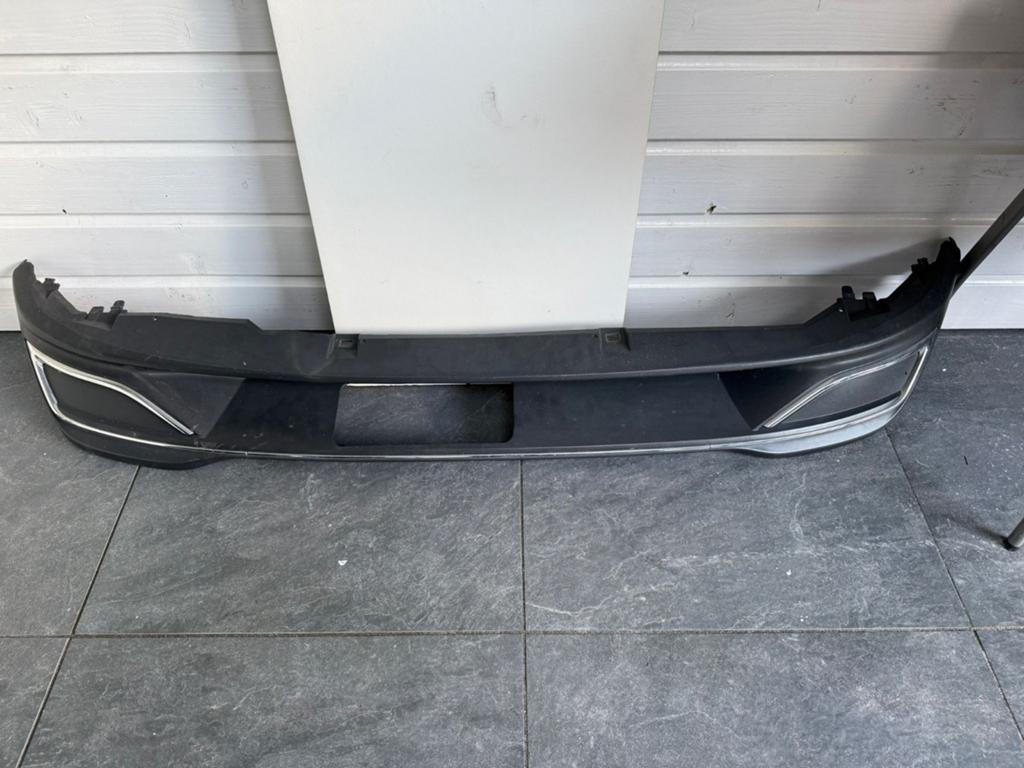 VW Golf 8 Diffuser bumper 5H6807568A, Auto-onderdelen, Ophalen of Verzenden