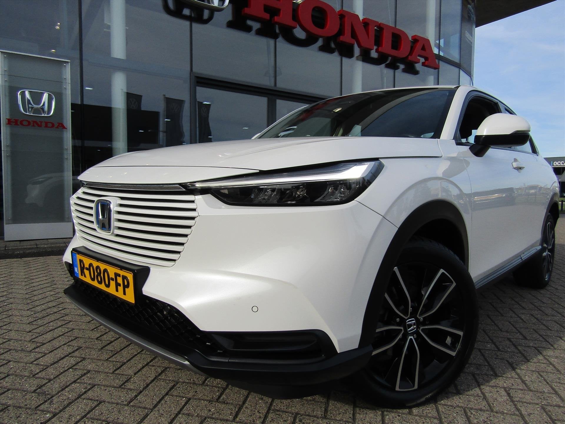 Honda HR-V 1.5 i-MMD 131pk CVT Elegance, Stof, Wit, Bedrijf, 19 km/l
