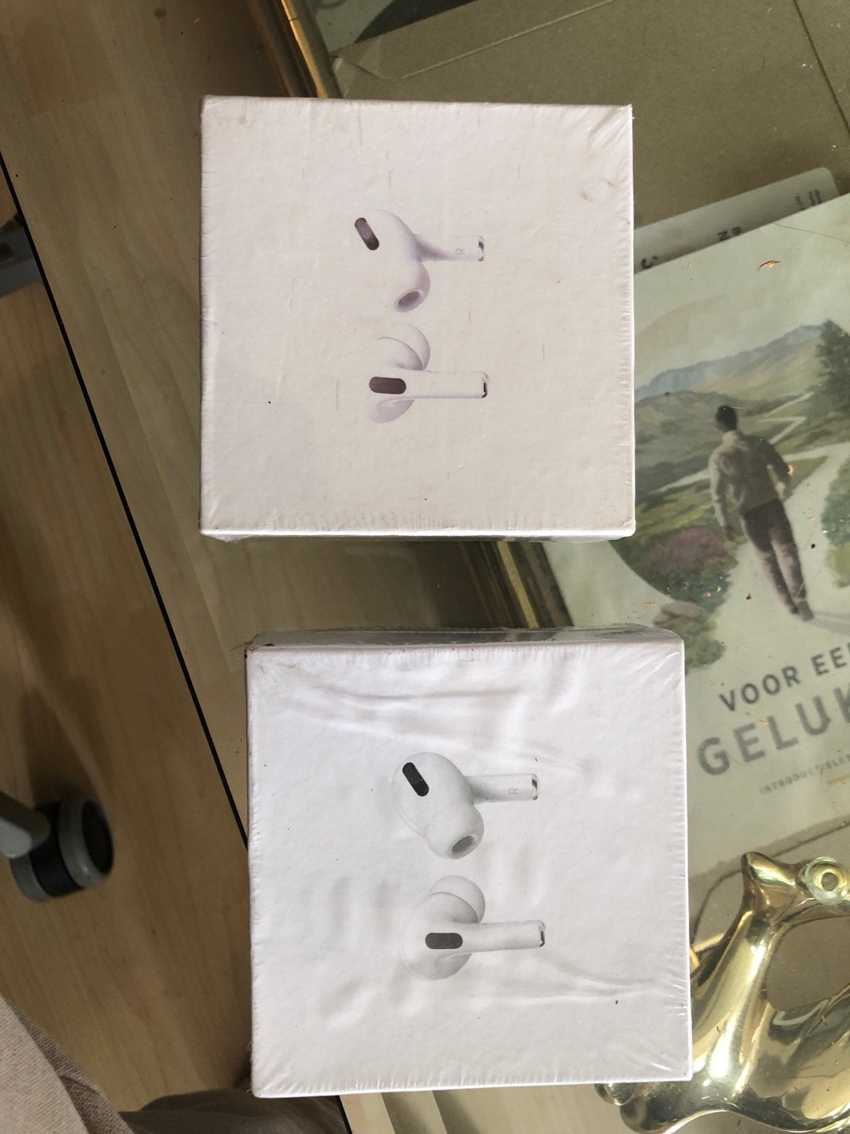 Apple AirPods Pro met draadloze oplaadcase (2 stuks), In-ear, Bluetooth, Nieuw, Ophalen of Verzenden