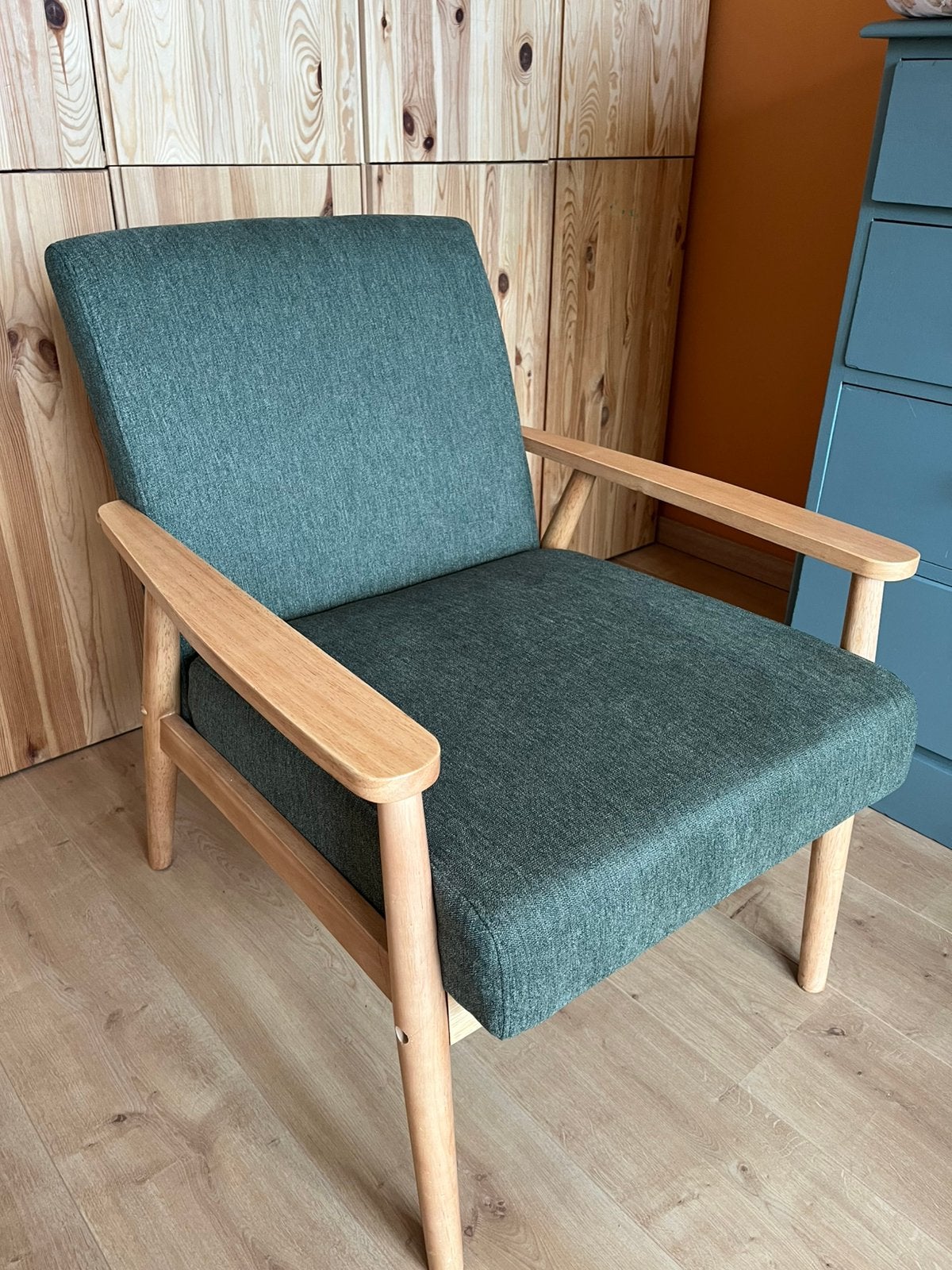 Groene Beliani fauteuil Esrum / stoel, Huis en Inrichting, Fauteuils, Ophalen, 75 tot 100 cm, Zo goed als nieuw, Stof