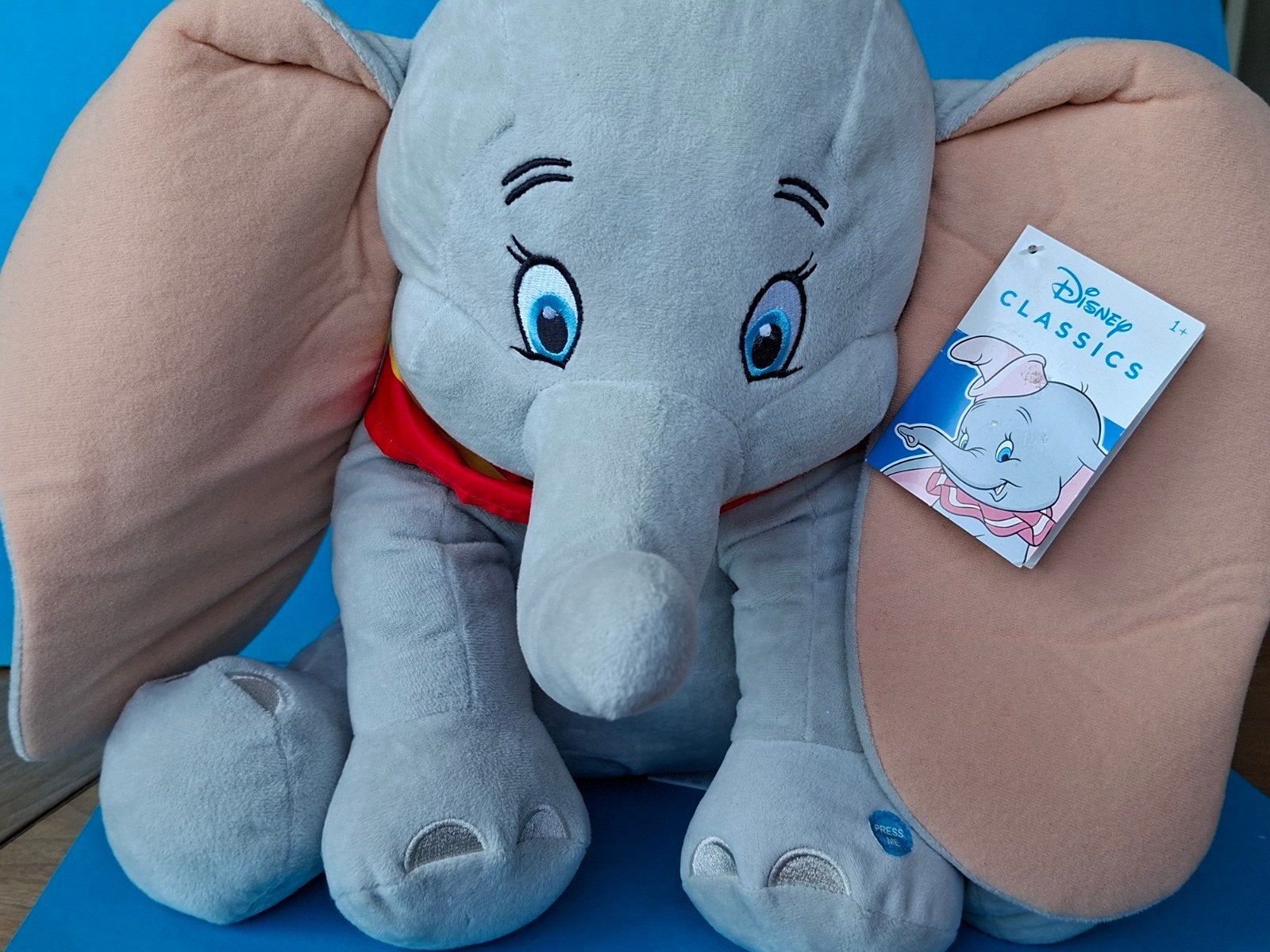 Knuffel Dombo Disney Olifant Classics met geluid, Disney, Ophalen of Verzenden, Zo goed als nieuw, Middelgroot (20 tot 80 cm)