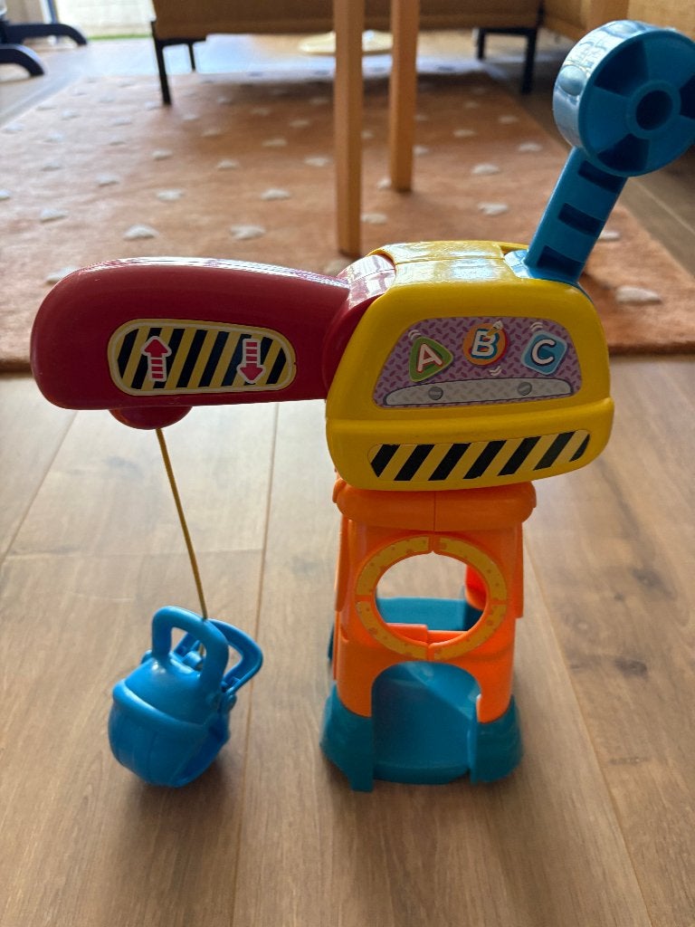 Vtech Toet Toet - hijskraan, Ophalen, Zo goed als nieuw, 2 tot 4 jaar