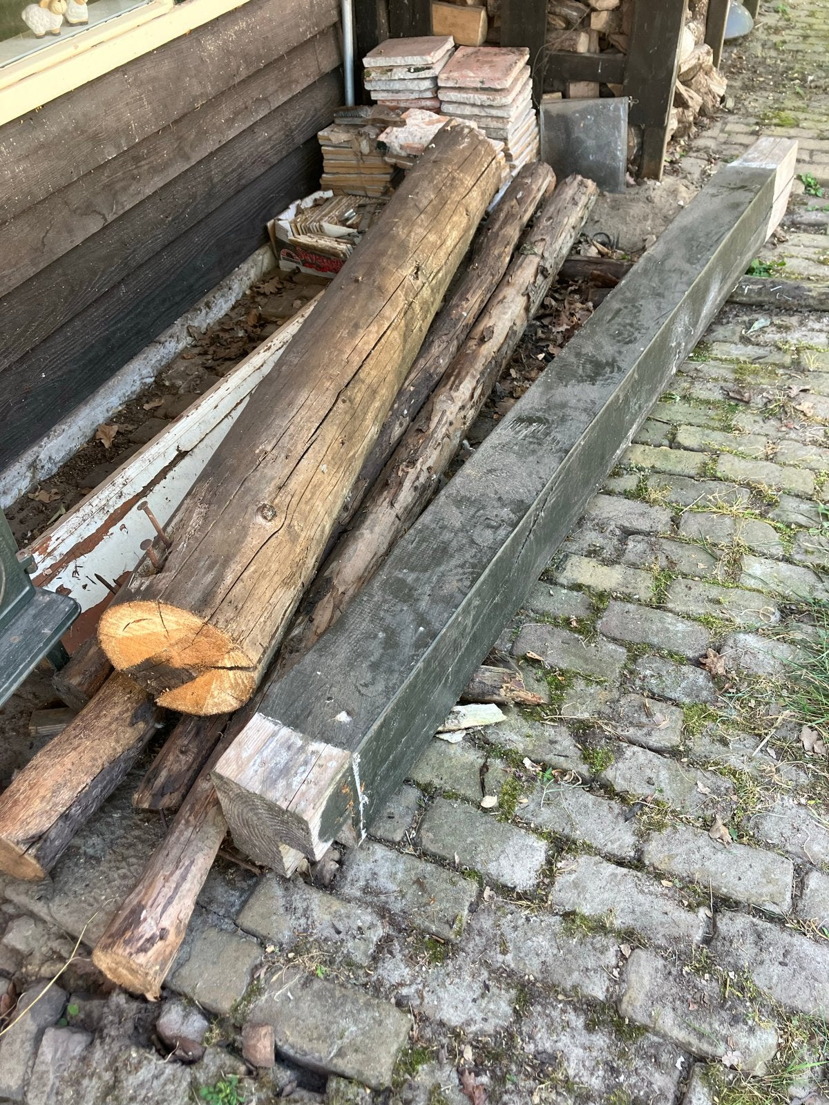 Oude balken en gebinten uit boerderij, Geïmpregneerd, Gebruikt, Overige typen, Ophalen of Verzenden