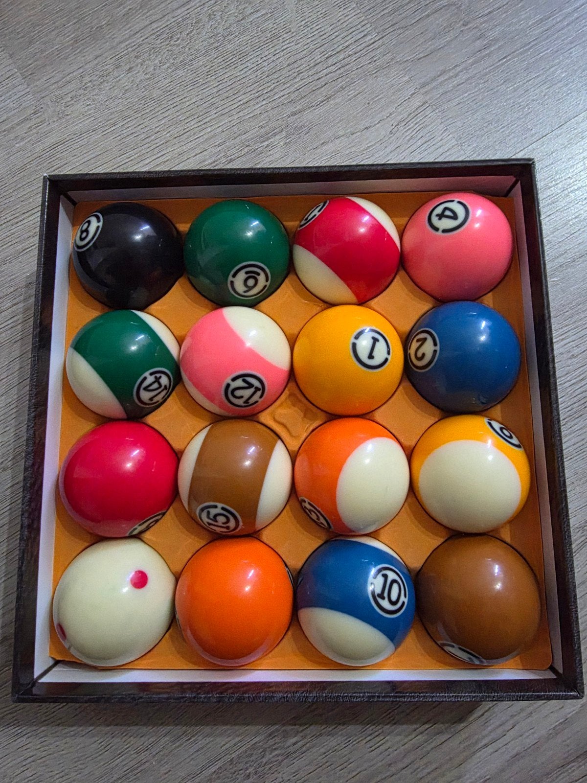 Poolbiljart Pool Biljart Poolen ballen TV Yalekang, Sport en Fitness, Ophalen of Verzenden, Gebruikt, Keu of Ballen