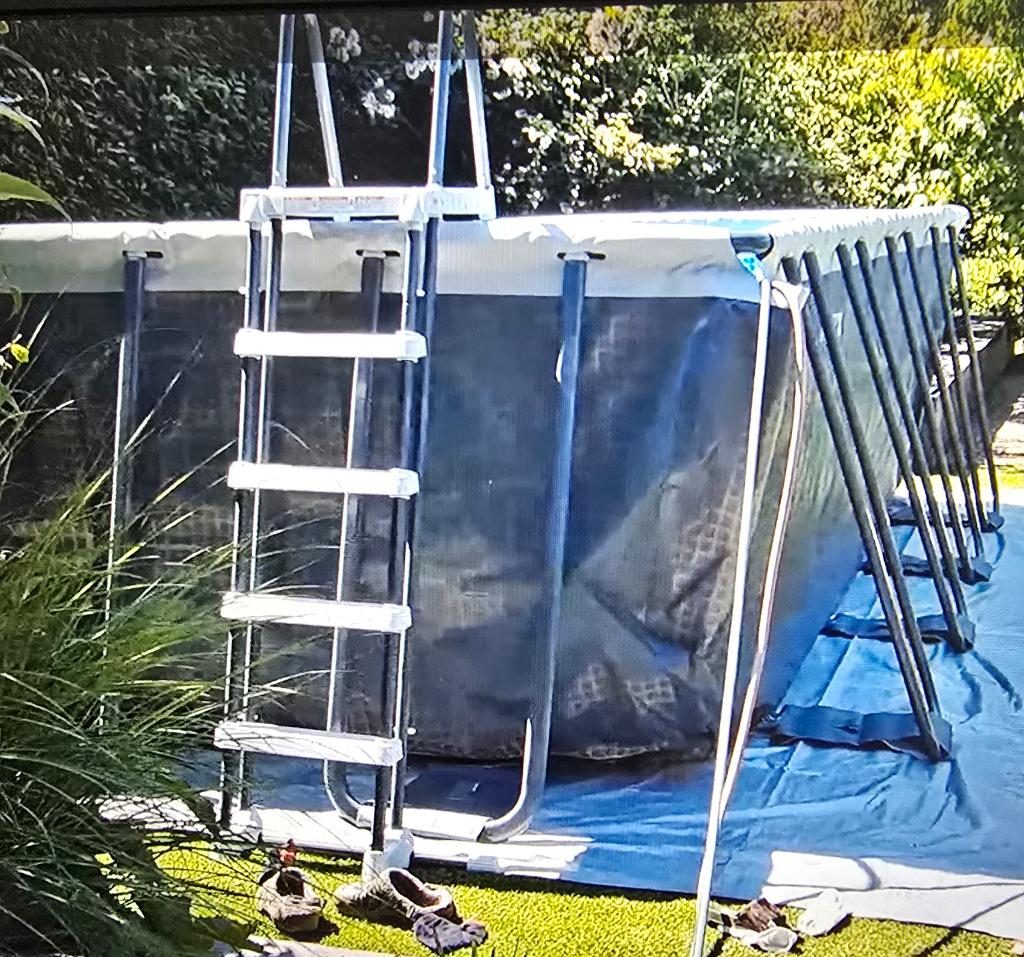 Intex Ultra Frame XTR zwembad 549x274x132, Tuin en Terras, Zwembaden, 200 tot 300 cm, Zo goed als nieuw, Rechthoekig, Ophalen