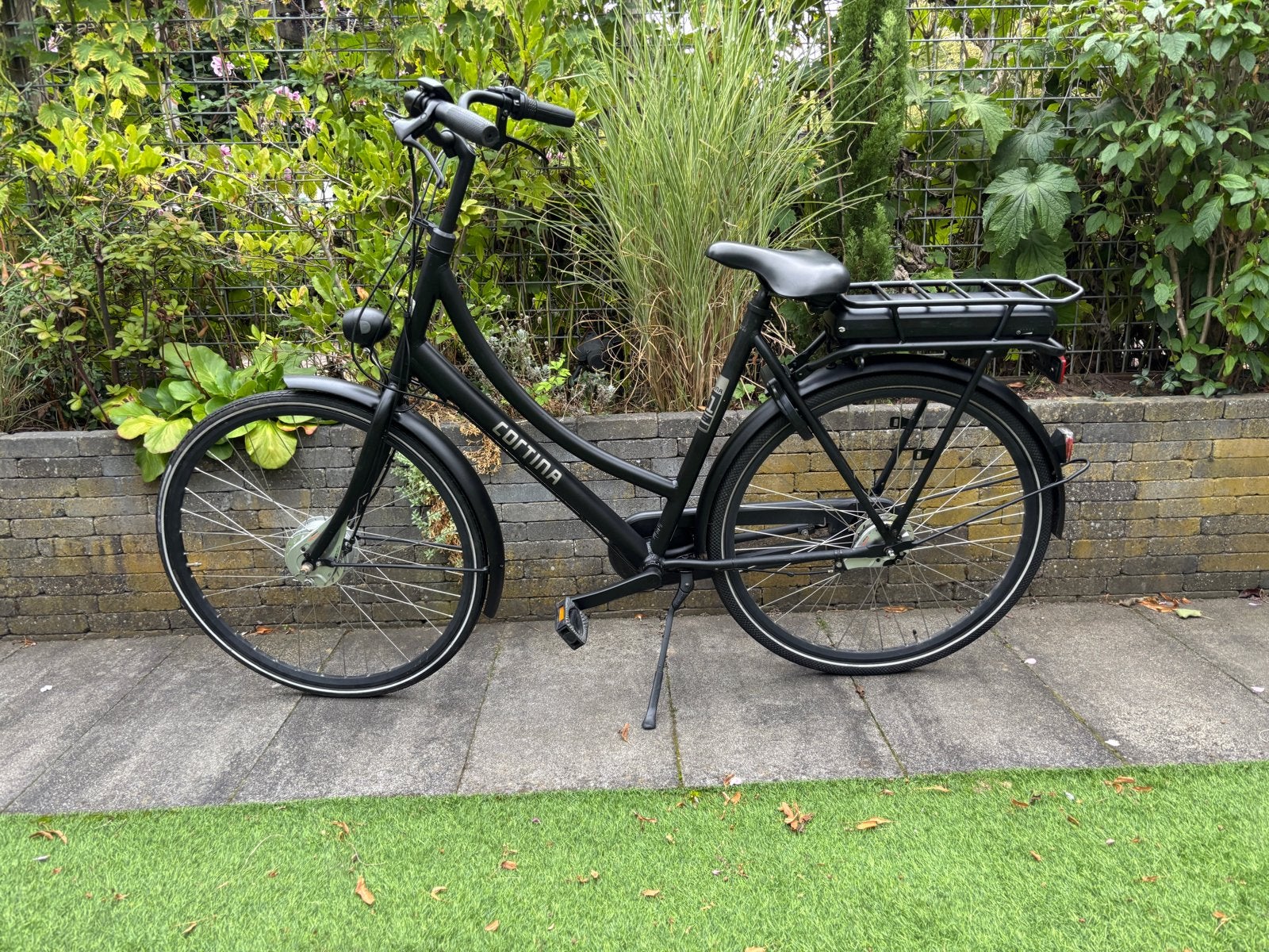 Cortina E-U1 E-bike - 57cm, 3 versnellingen goede accu, Ophalen, Gebruikt, Cortina, 50 km per accu of meer