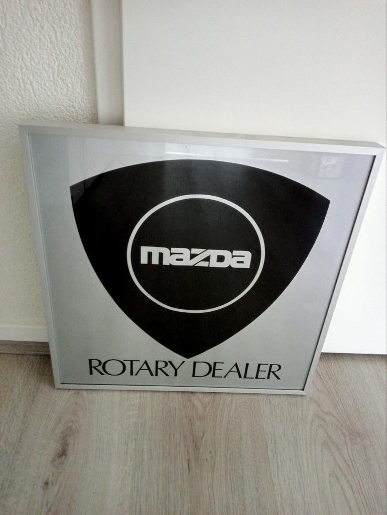 Mazda Rotary Dealer Reclamebord voor binnen, Verzamelen, Merken en Reclamevoorwerpen, Ophalen of Verzenden, Nieuw, Reclamebord