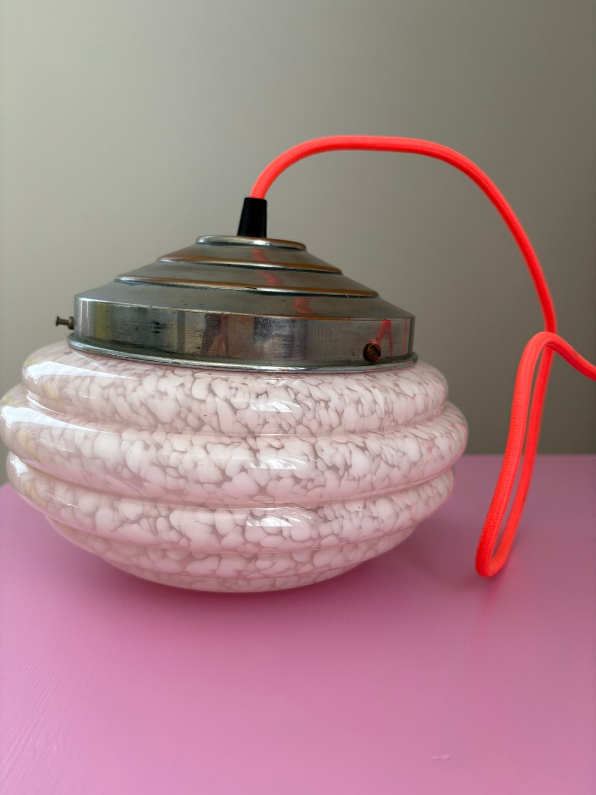 Vintage clichy hanglamp, roze lamp, Frans, retro, Antiek en Kunst, Ophalen of Verzenden