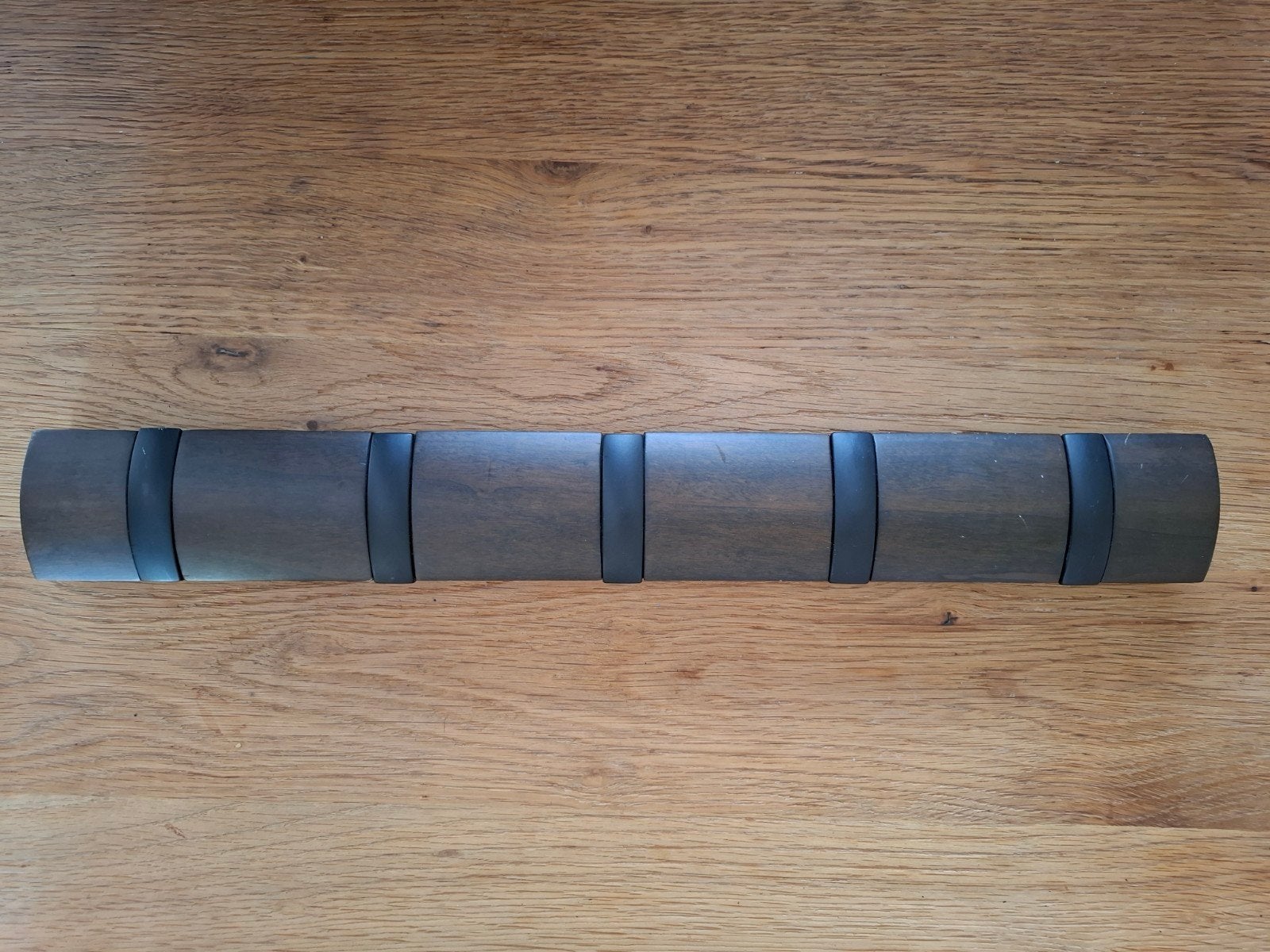 Umbra Flip Wandkapstok - David Quan Design, Wandkapstok, Gebruikt, Ophalen of Verzenden, Minder dan 100 cm