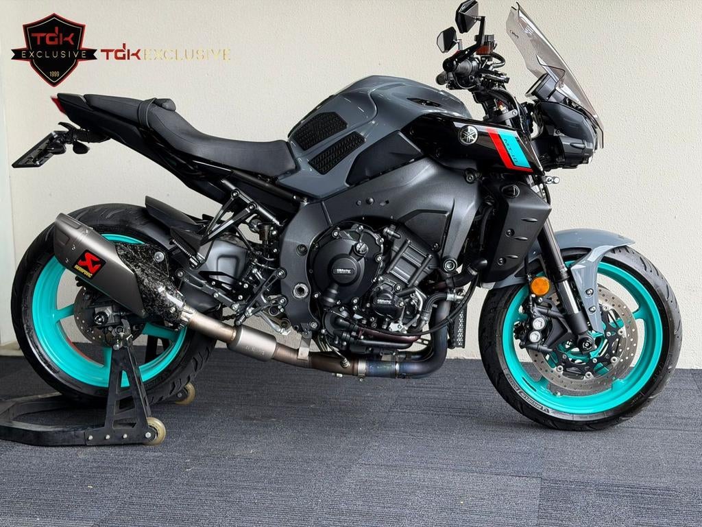 YAMAHA MT-10 BOMVOL! AKRAPOVIC NIEUWSTAAT MT10 MT 10 (09 07), Motoren, Motoren | Yamaha, 4 cilinders, Motorrijbewijs A, Bedrijf