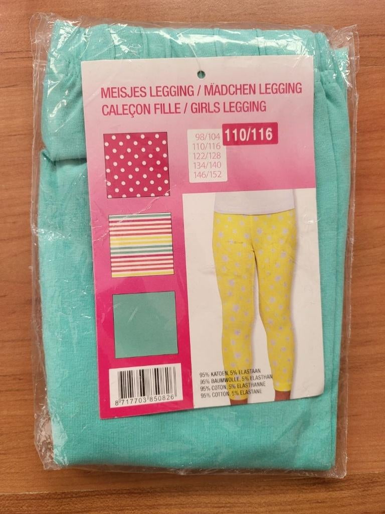 Nieuwe lichtgroene legging voor meisjes – maat 110-116 , Ophalen of Verzenden, Nieuw, Meisje, Nacht- of Onderkleding