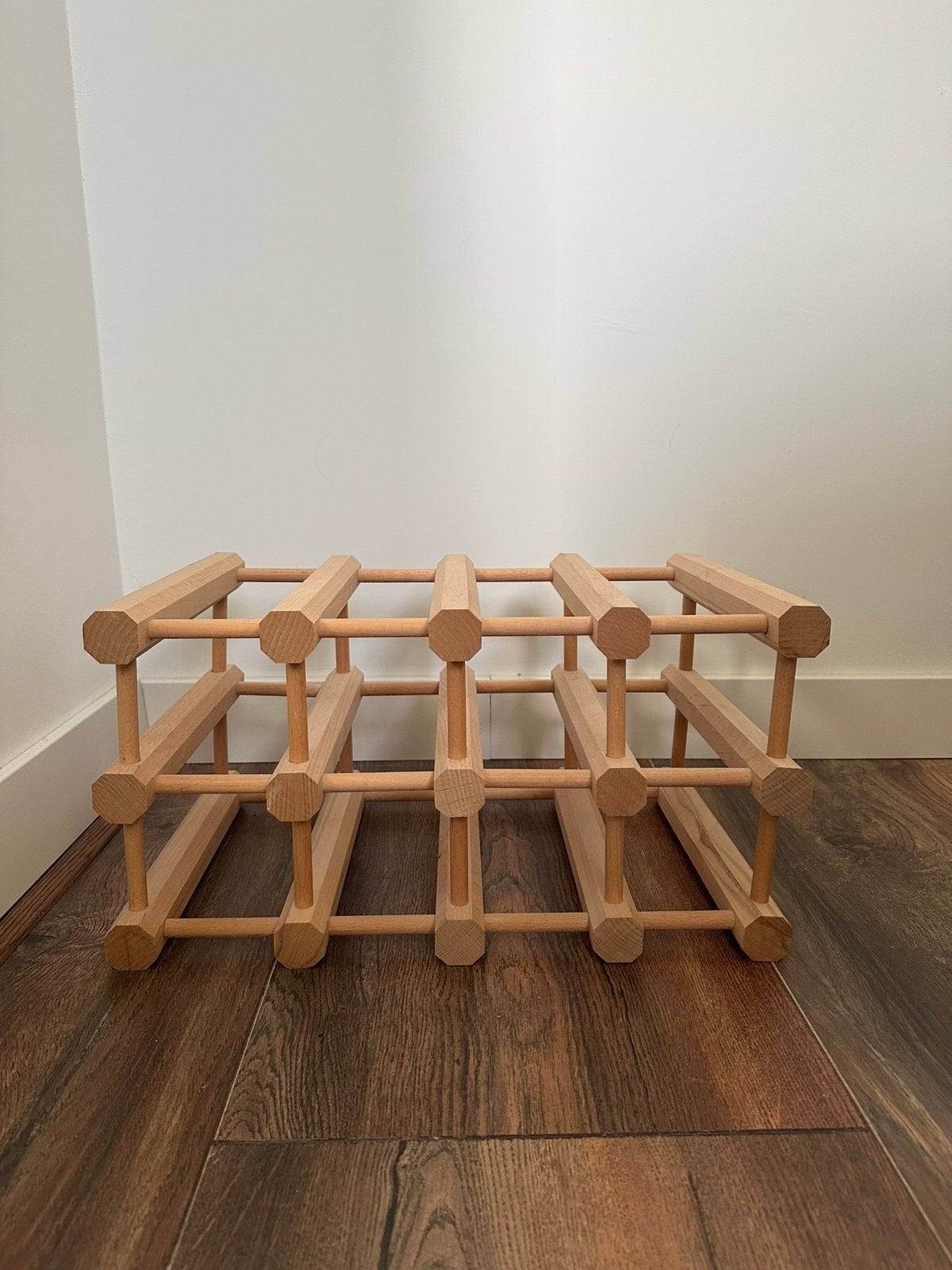 Wijnrek hout danish style, Ophalen, Zo goed als nieuw, Hout, 5 tot 15 flessen